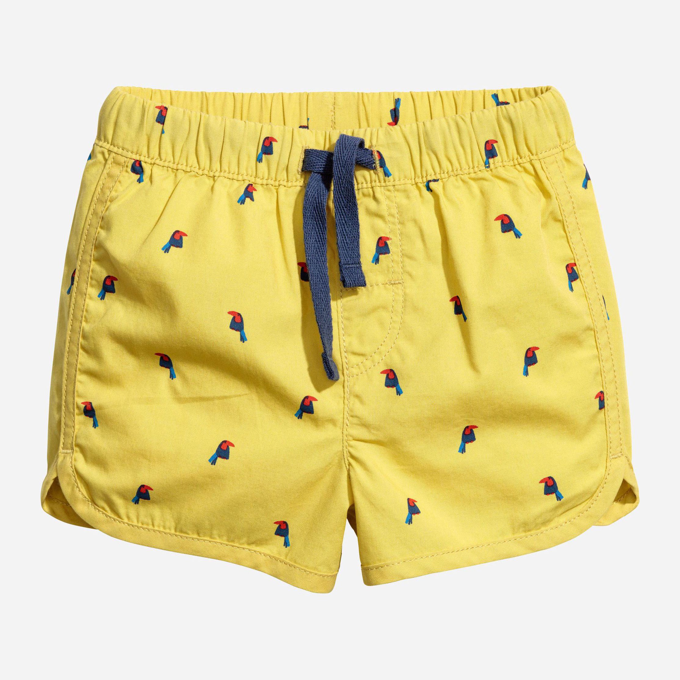 

Шорты H&M 4853915-AAZP 74 см Желтые в узоры