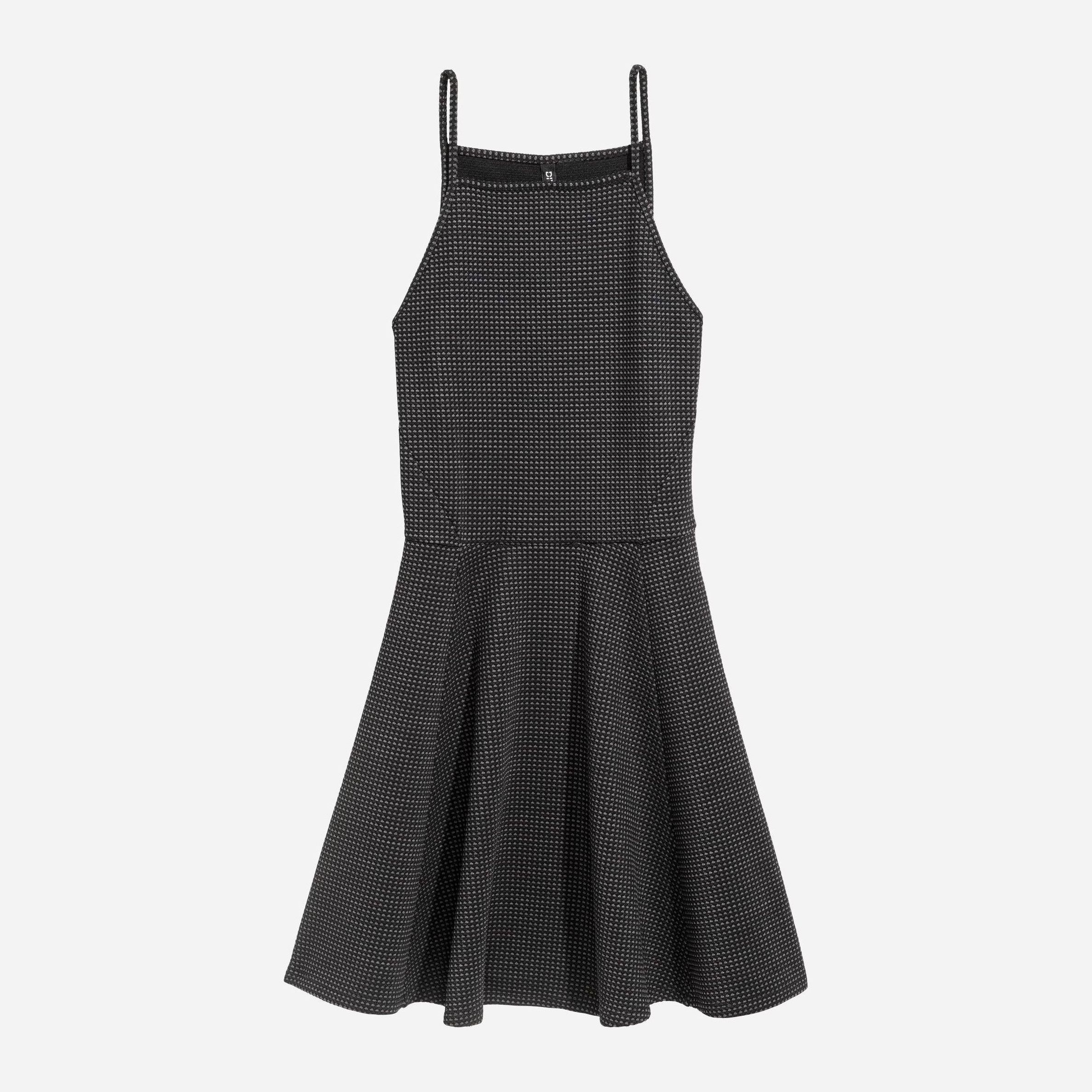 

Платье H&M 5485516-ADMZ 44 Черное