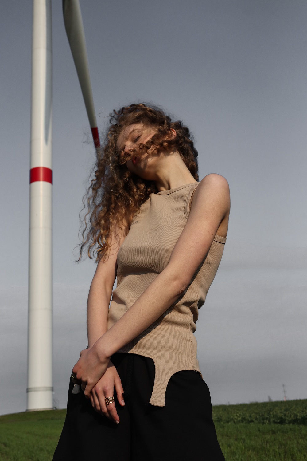 

Майка SKRIPKA «Rubber» бежевая M S307