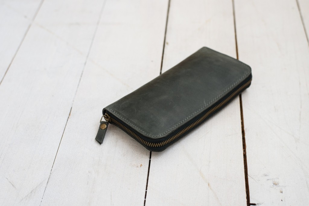 

Чоловіче портмоне-клатч BOORBON 216 Ручна робота Натуральна вінтажна шкіра Темно-сірий колір (Код товару 216)