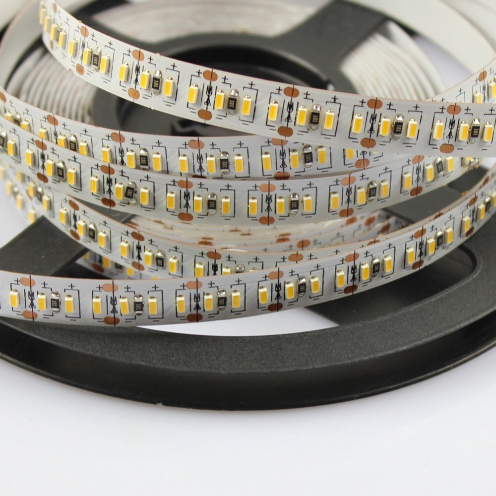 

Светодиодная лента LKLed SMD 3014 204 диодов IP20 5 м Теплый Белый