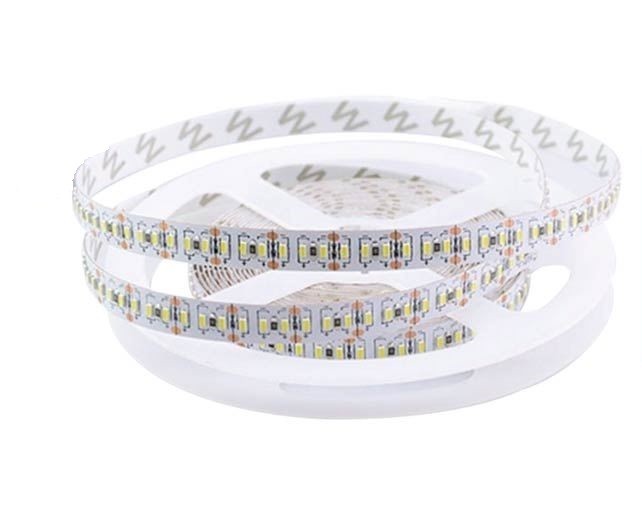 

Светодиодная лента LKLed SMD 3014 204 диода IP20 5 м Белая