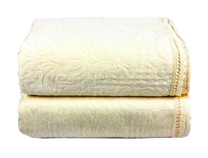 

Покрывало жаккард. LIGHTHOUSE Damask Naturel 240*260