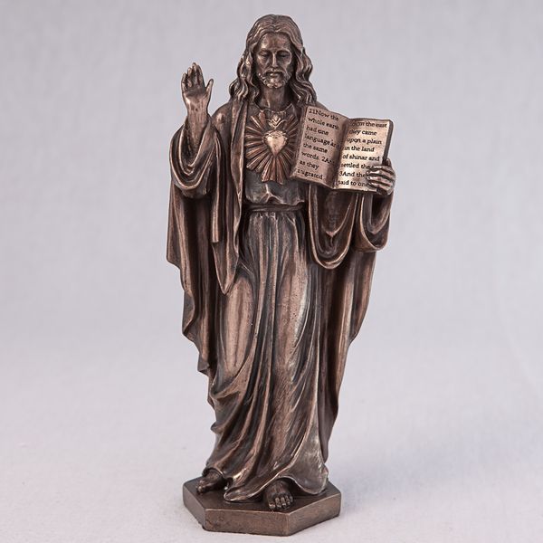 

Статуэтка Veronese Иисус (16 см)