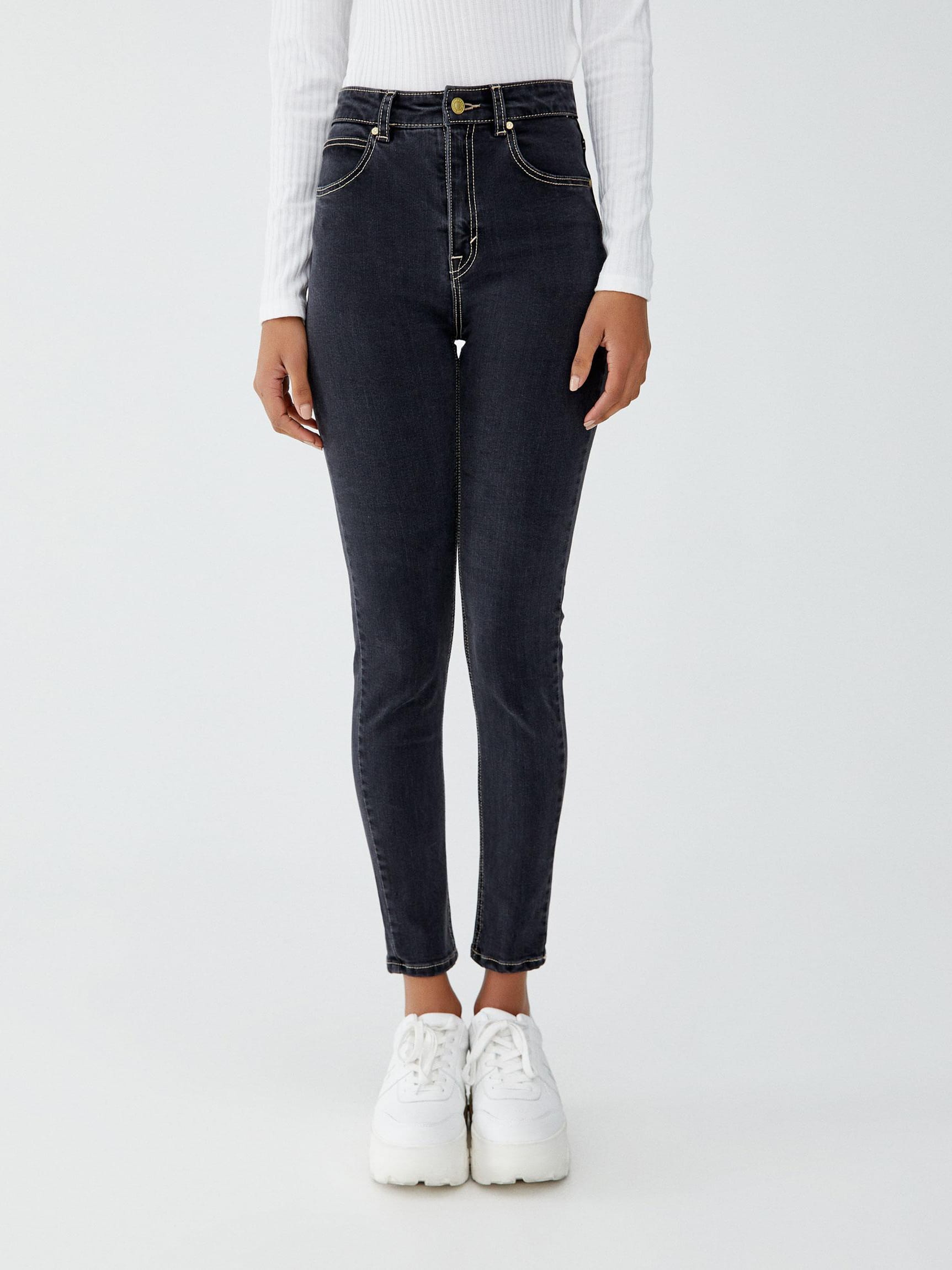 

Джинсы Pull & Bear 5683/300/802-ACXW 36 Темно-серые