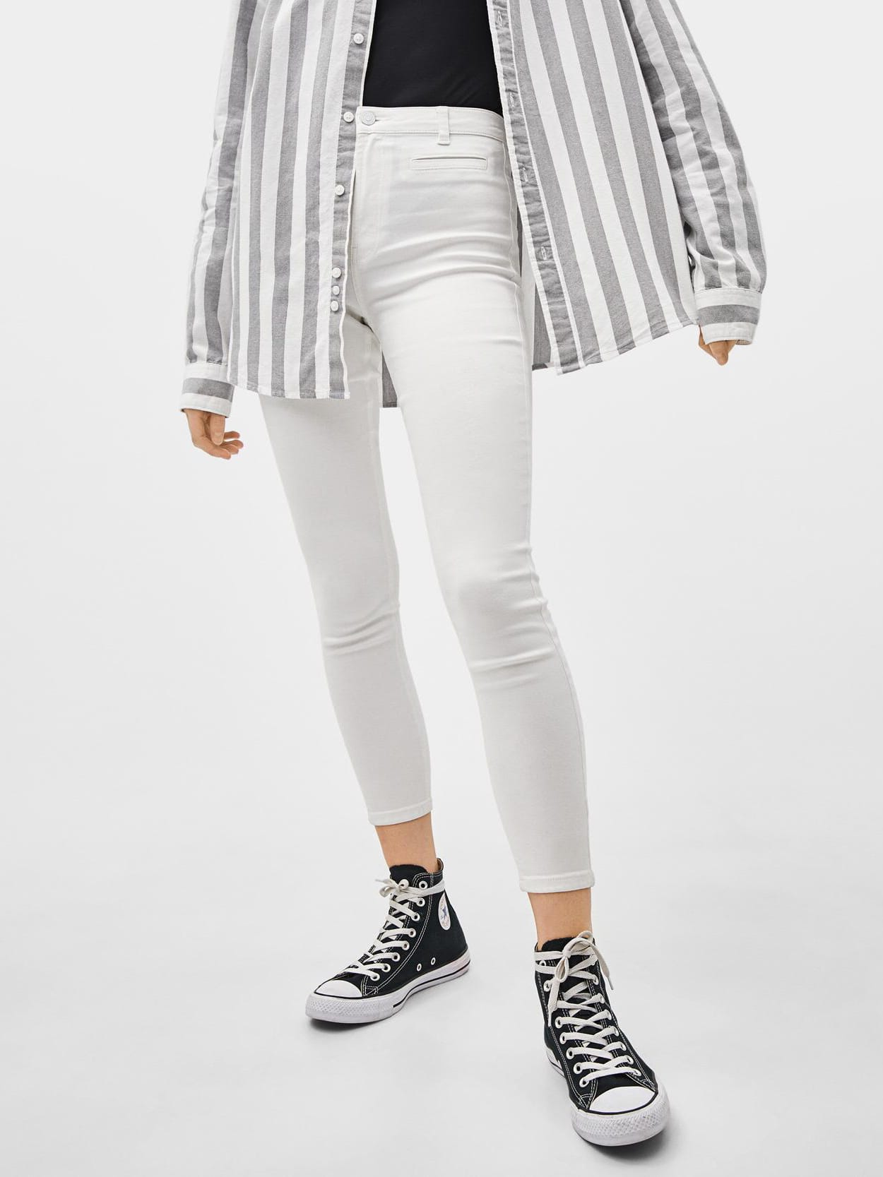 

Джинсы Bershka 0163/019/251-ACTS 38 Белые