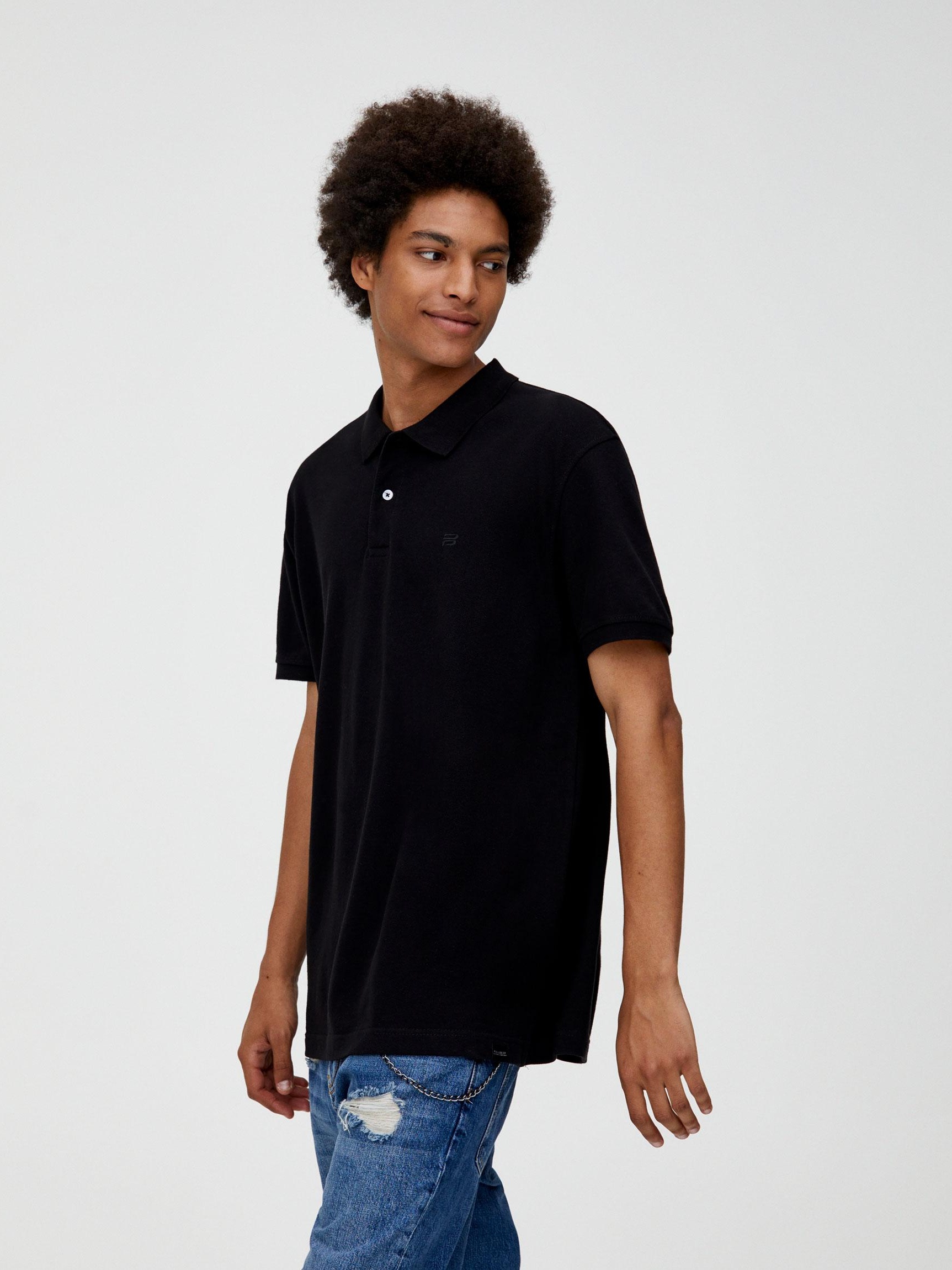 

Поло Pull & Bear 5200/513/800-AAAD M Черное