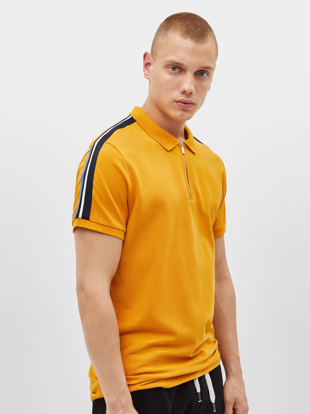 

Поло Bershka 2994/987/305-AFHX S Темно-желтое-белое-синие