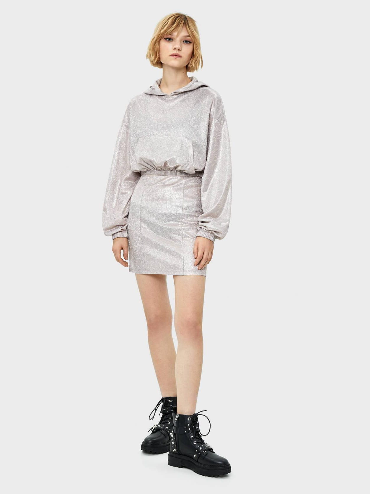 

Юбка Bershka 5899/381/613-ADTZ M Серебристая с розовым