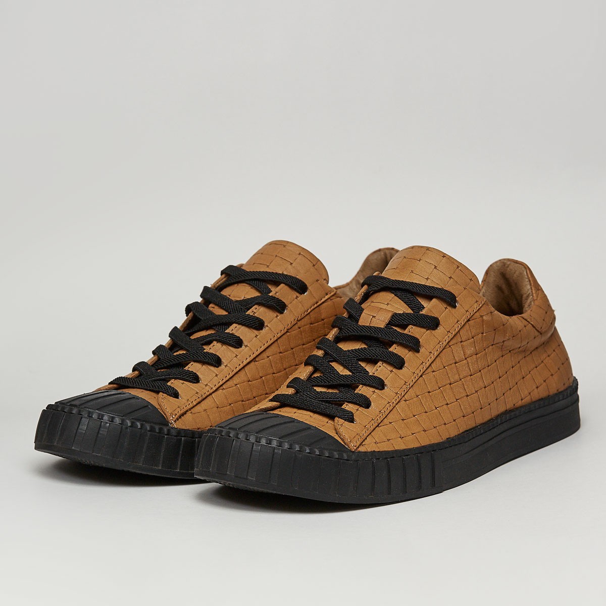 

Кеды из натуральной кожи Nikitskiy Shoes Монтана 141 46 коричневые
