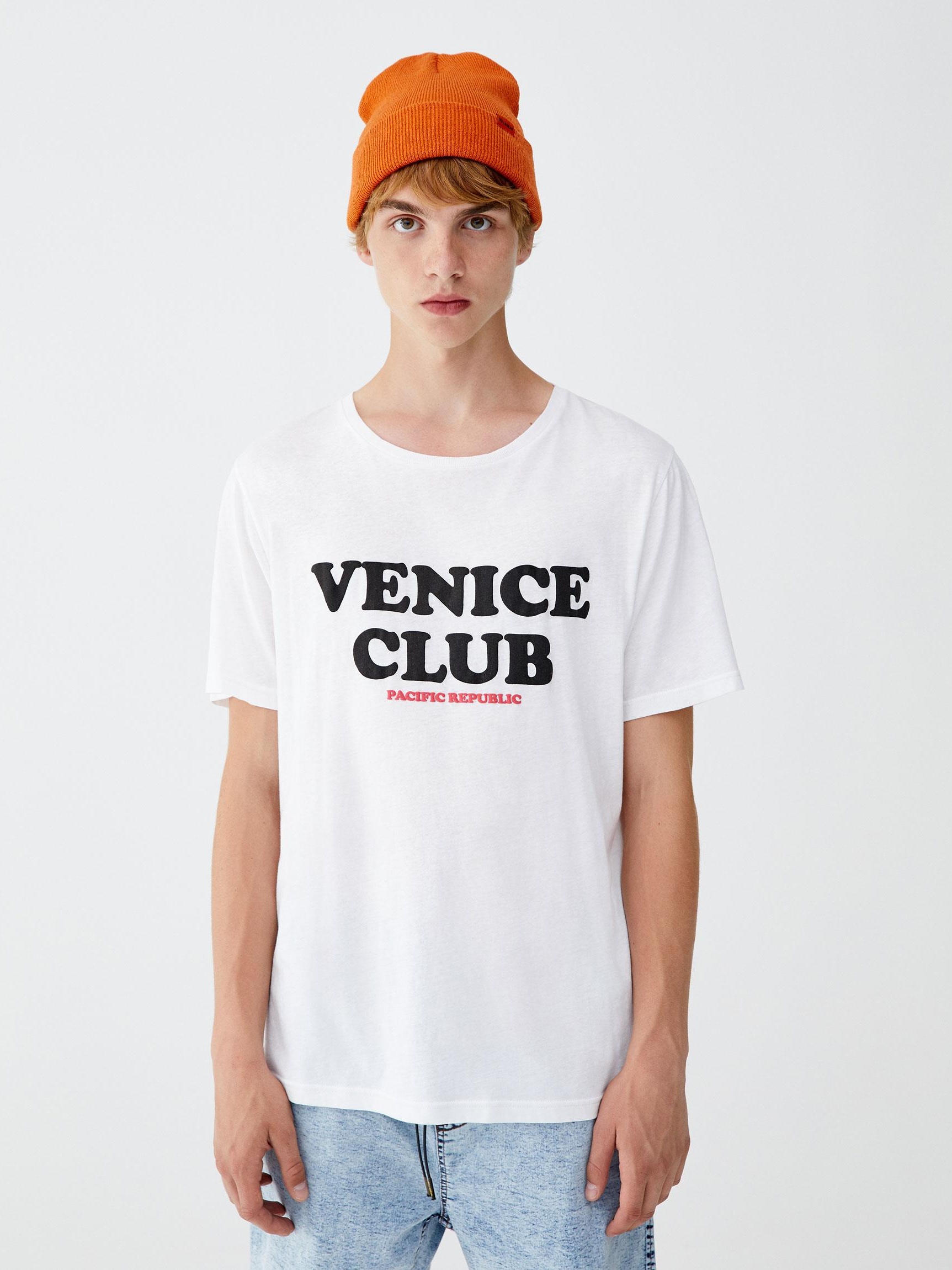 

Футболка Pull & Bear 9238/502/250-AAPT XXS Белая с принтом