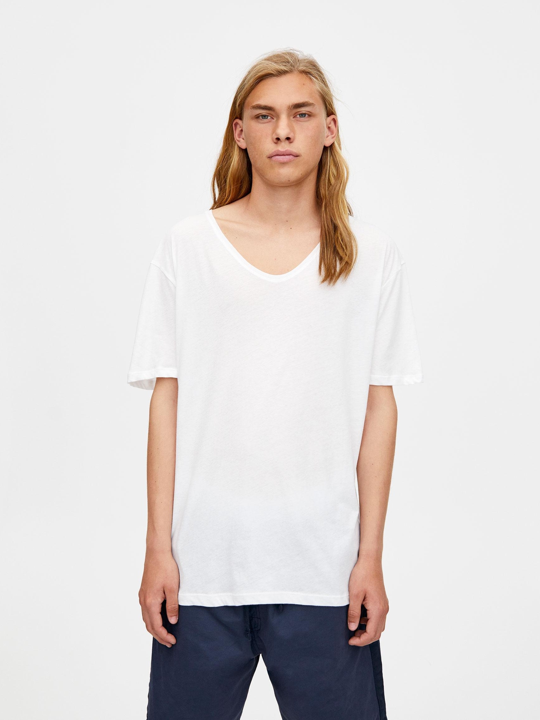 

Футболка Pull & Bear 9230/709/250-ACTS M Белая