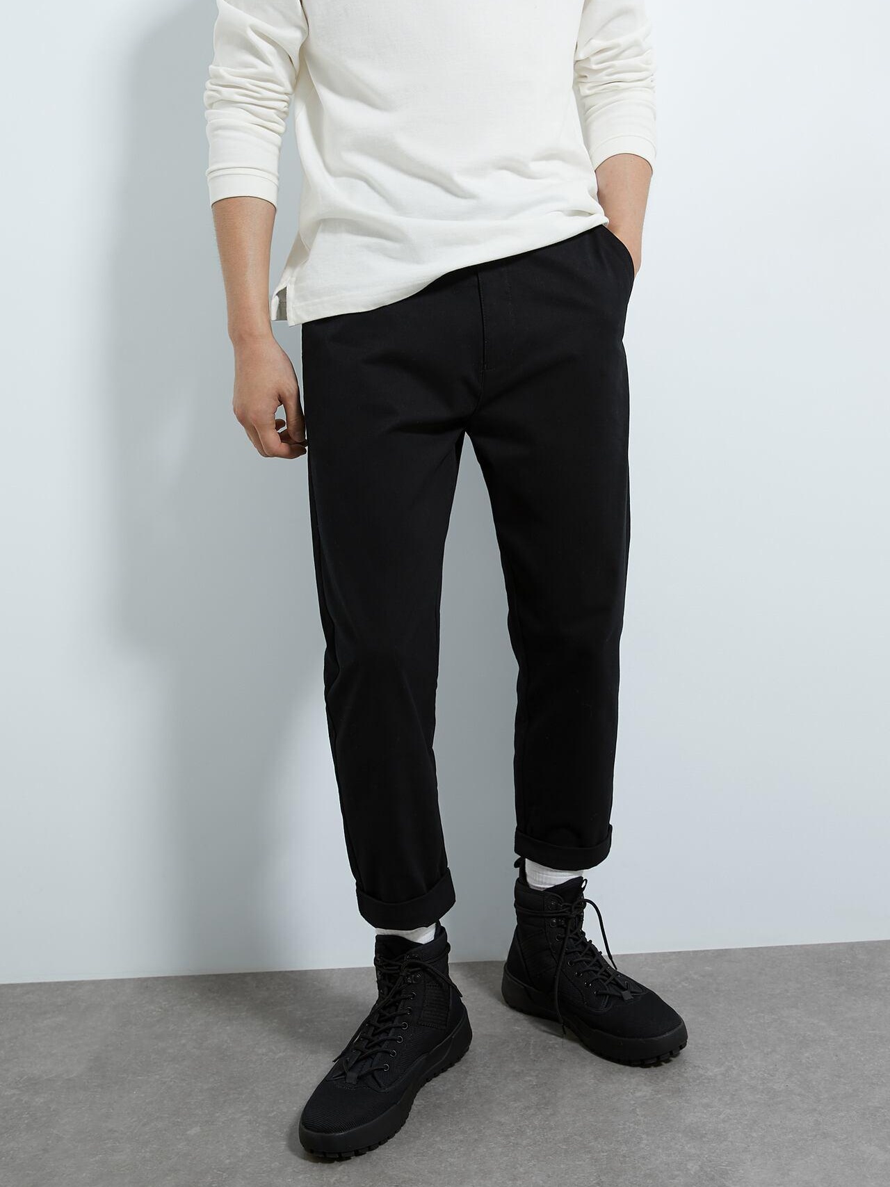 

Брюки Zara 9632/302/800-AAAD 46 Черные