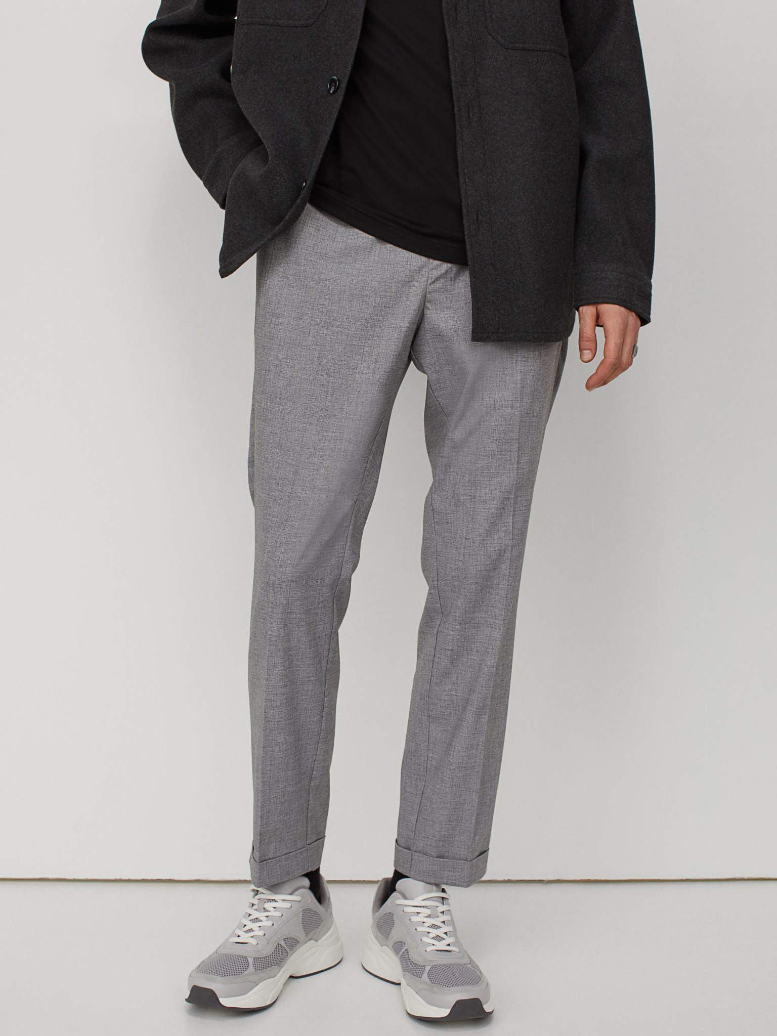 

Брюки H&M 1802-7664022 S Серые