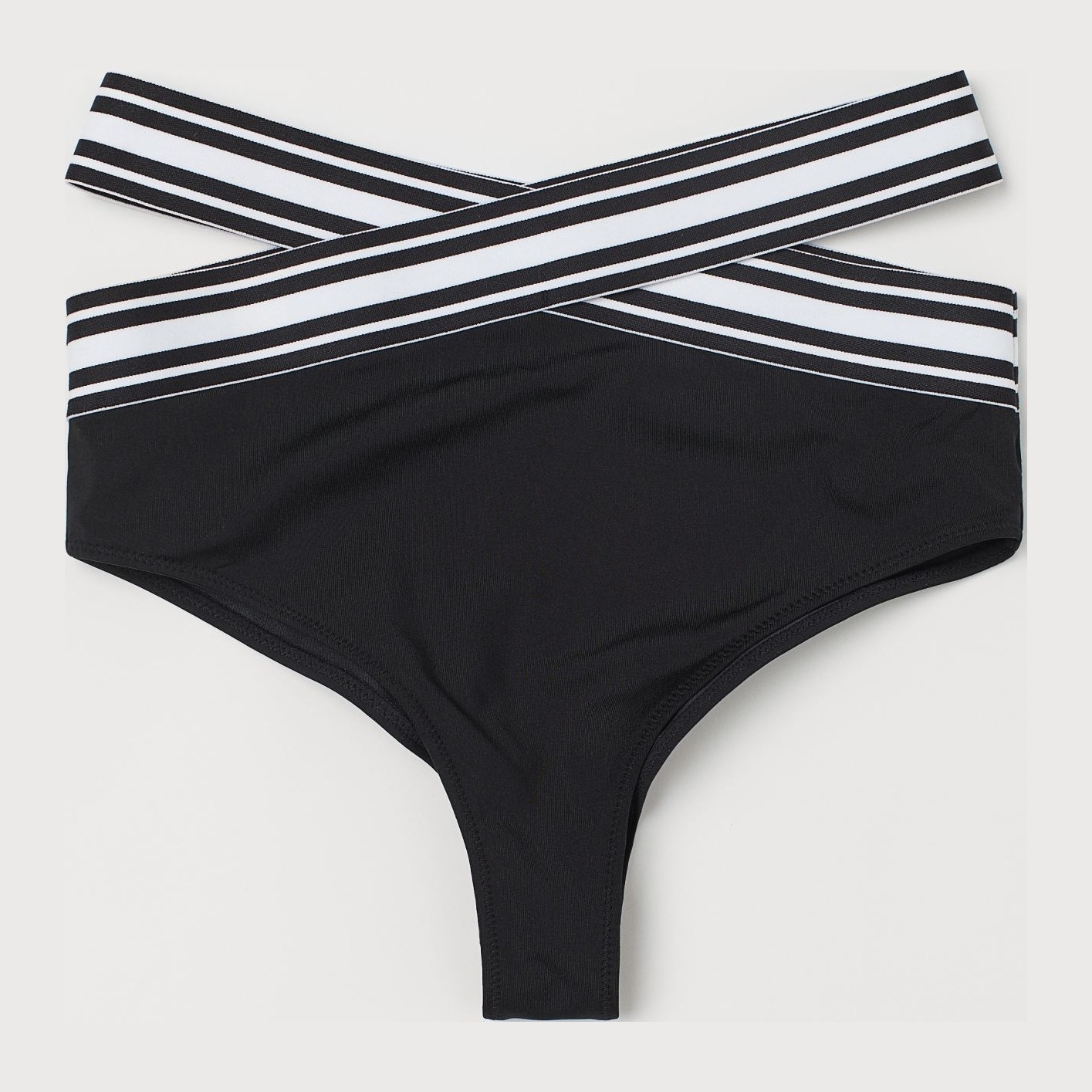 

Нижняя часть купальника H&M 1505-8799962  Черная, Нижняя часть купальника H&M 1505-8799962 36 Черная
