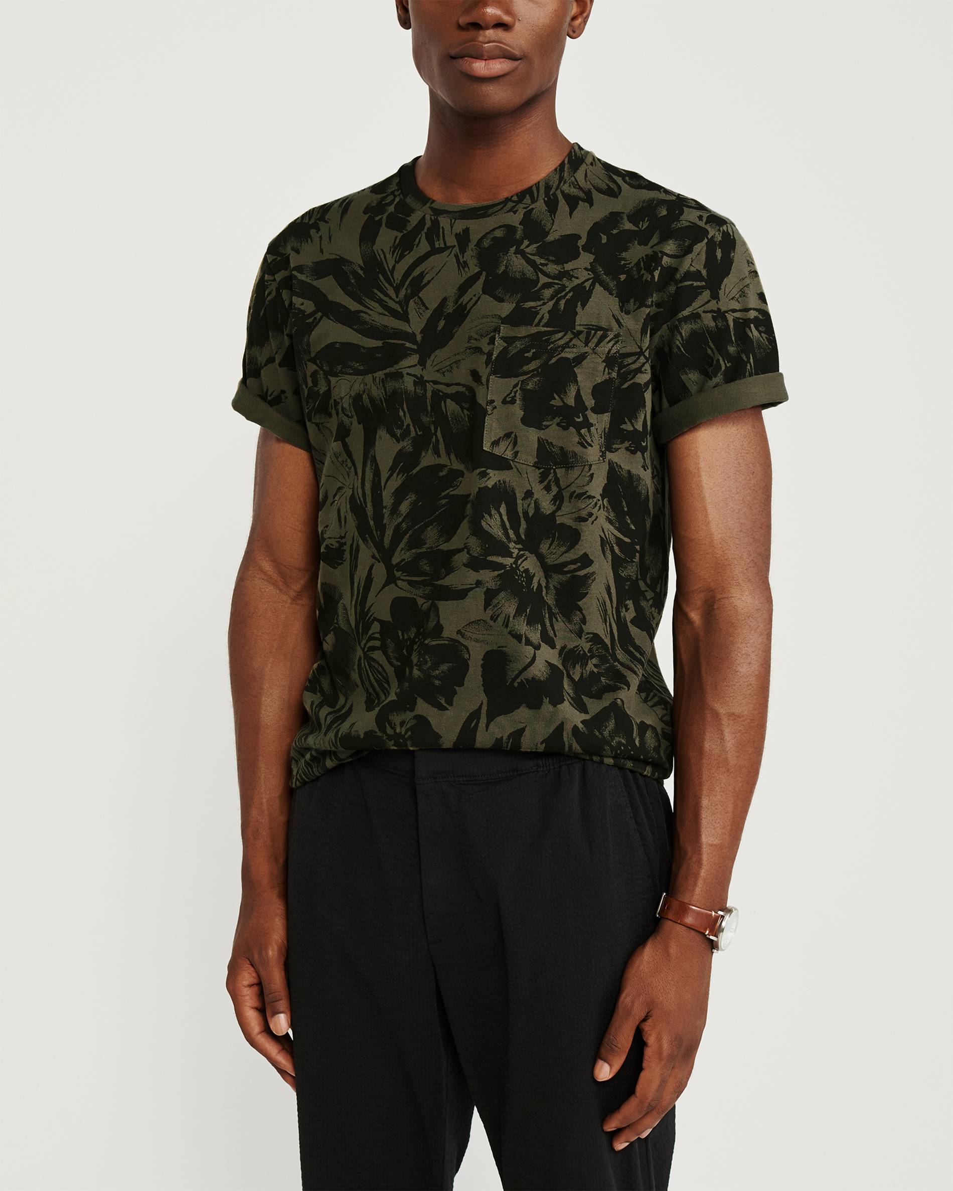 

Футболка Abercrombie & Fitch AF7048M M Темно-зелёный