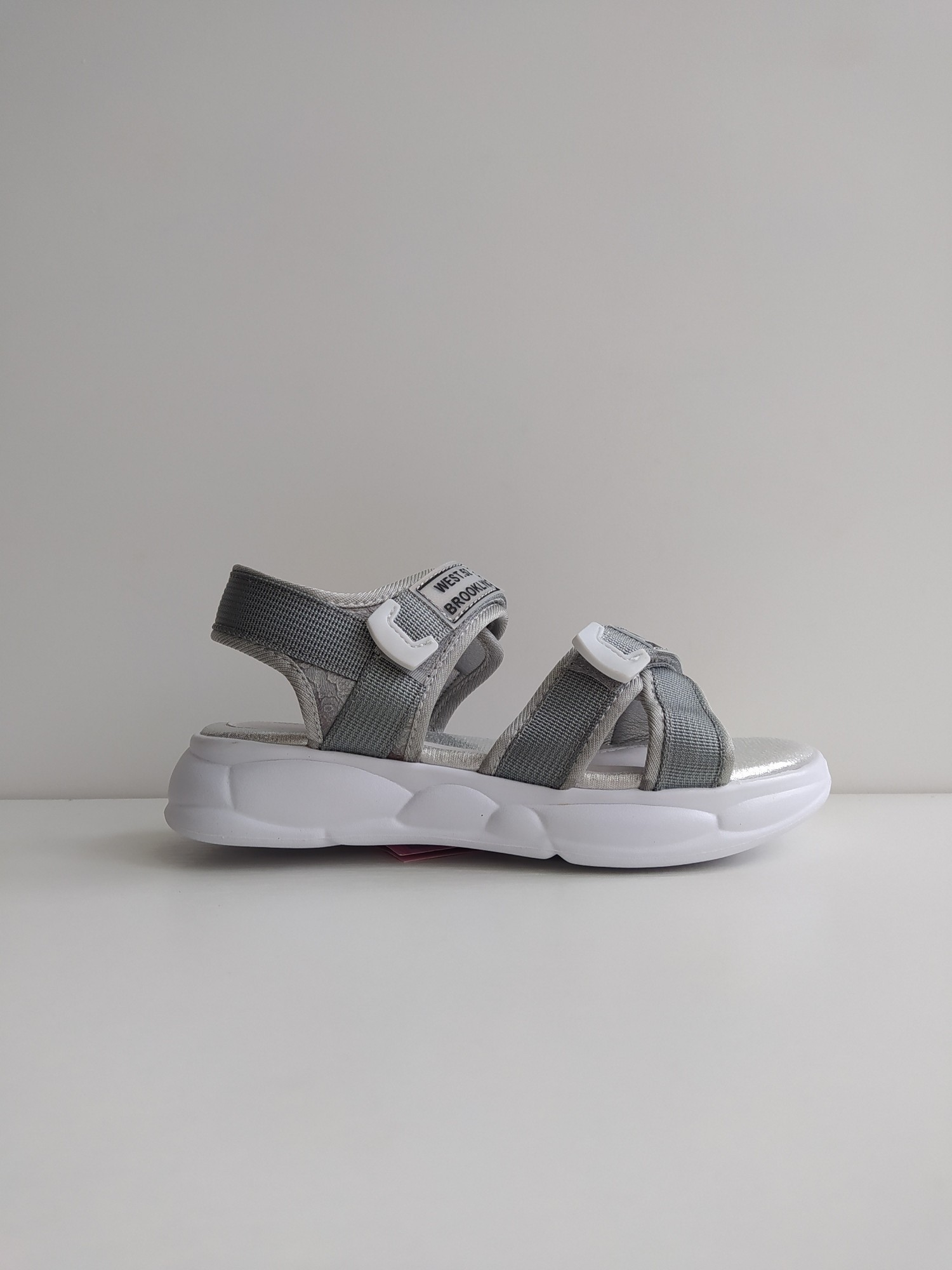 

Детские босоножки Lilin shoes 34 р 22,5 см серый артикул Б263