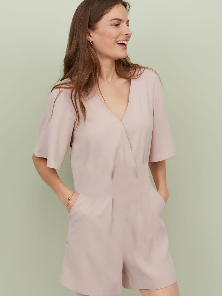 

Комбинезон H&M 735428001a92 40 Бежевый