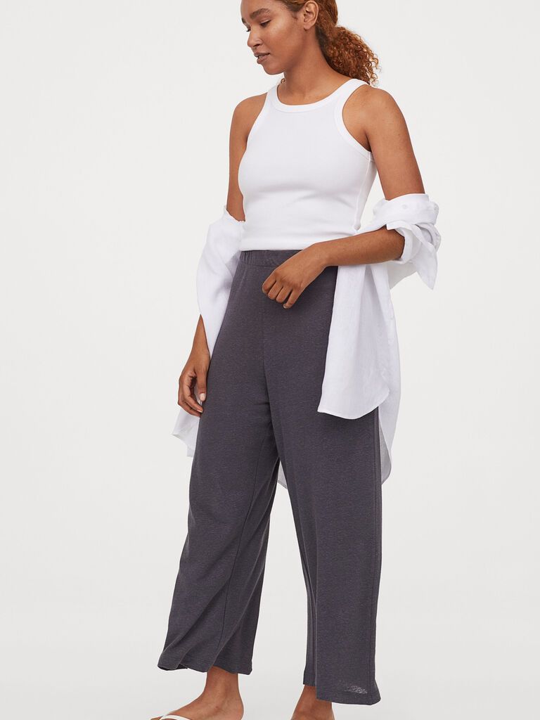 

Брюки H&M 871908a99 M Серые