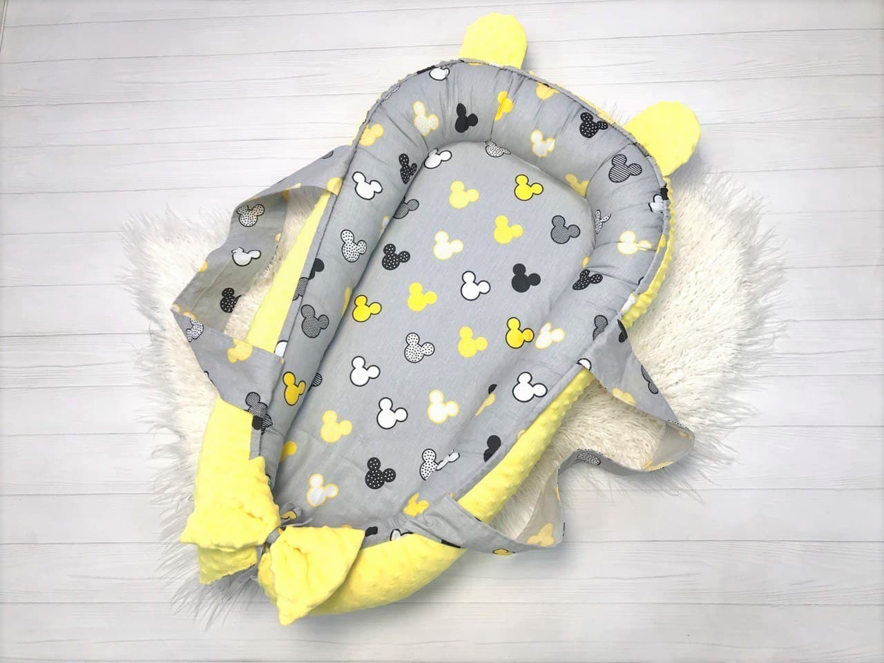 

Детский Кокон гнёздышко со съёмным кокосовым матрасом Moon Time Микки с плюшем 80*50см