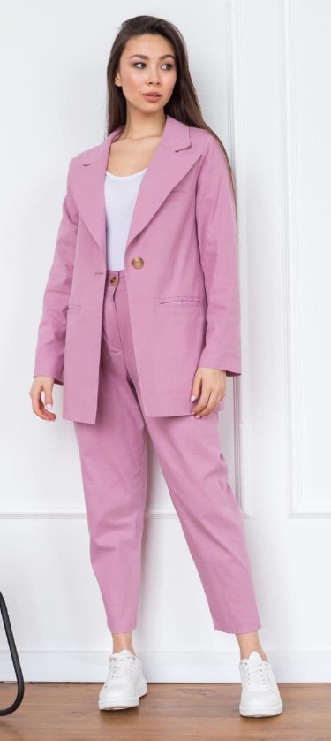 

Женский костюм "Доминика" LEO PRIDE 0065  () Розовый (LP - 0065/2 B, Женский костюм "Доминика" LEO PRIDE 0065 S (44) Розовый (LP - 0065/2 B)