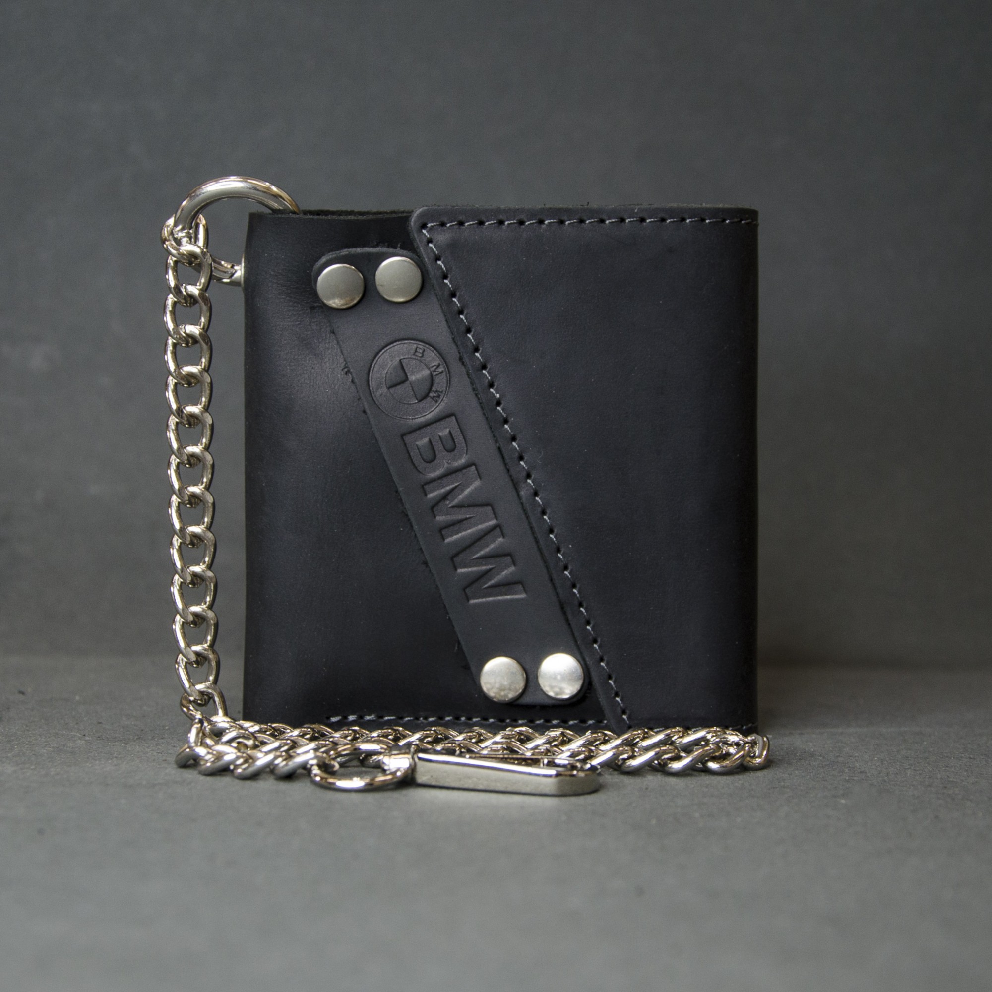 

Мужской кошелек с цепью Ridl BMW черный матовый