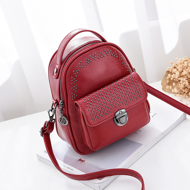 

Рюкзак женский Fancy red