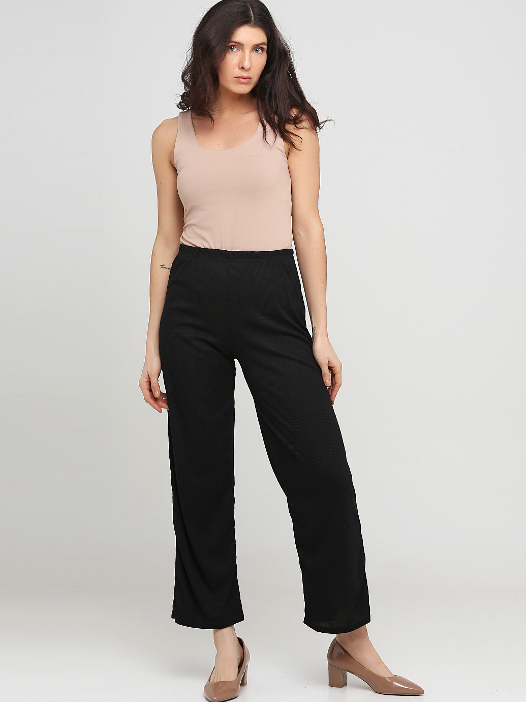 

Брюки Boohoo dzz20124s76 40 Черные
