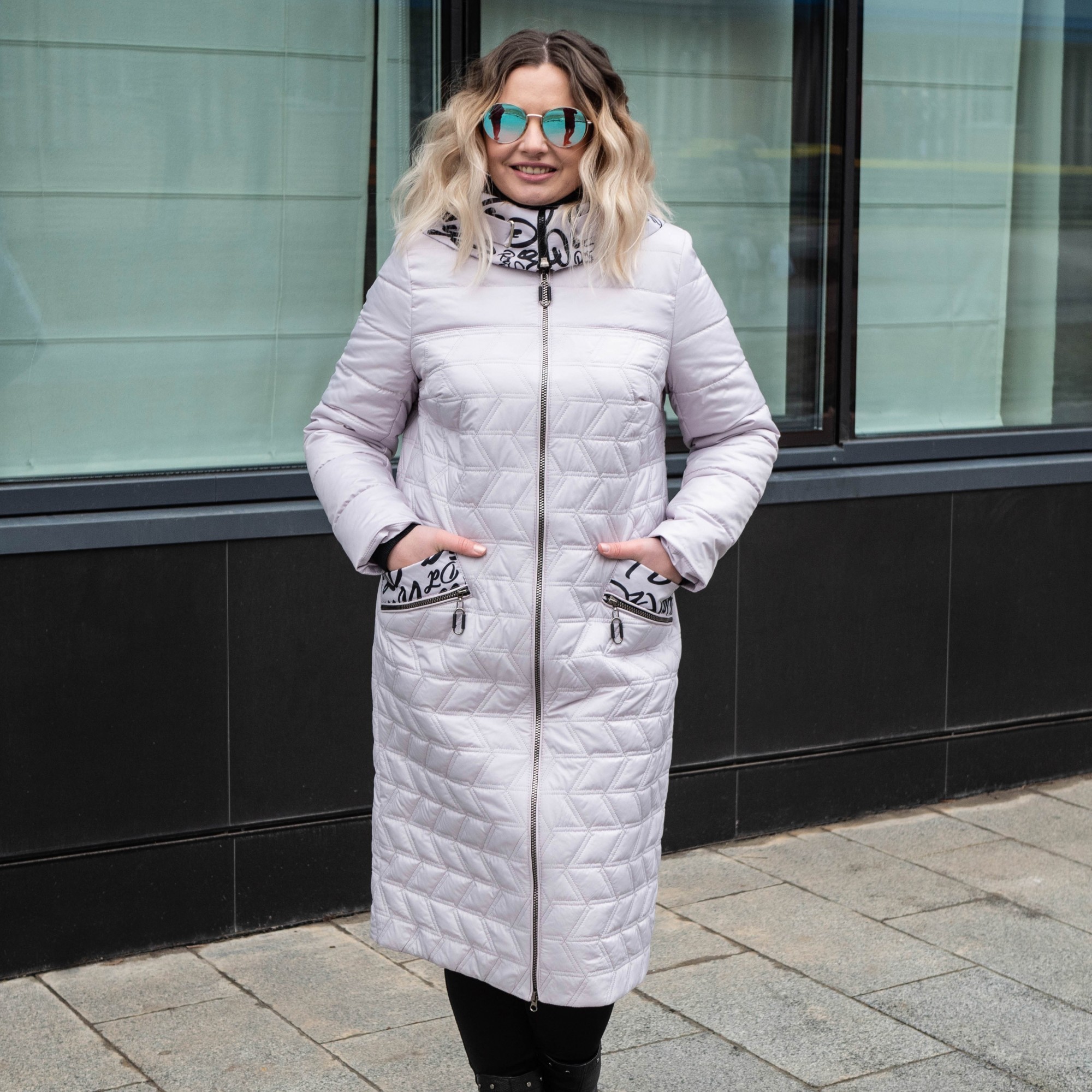 

Демисезонная женская куртка больших размеров UF-Fashion Elena plash - ad 60 молочный