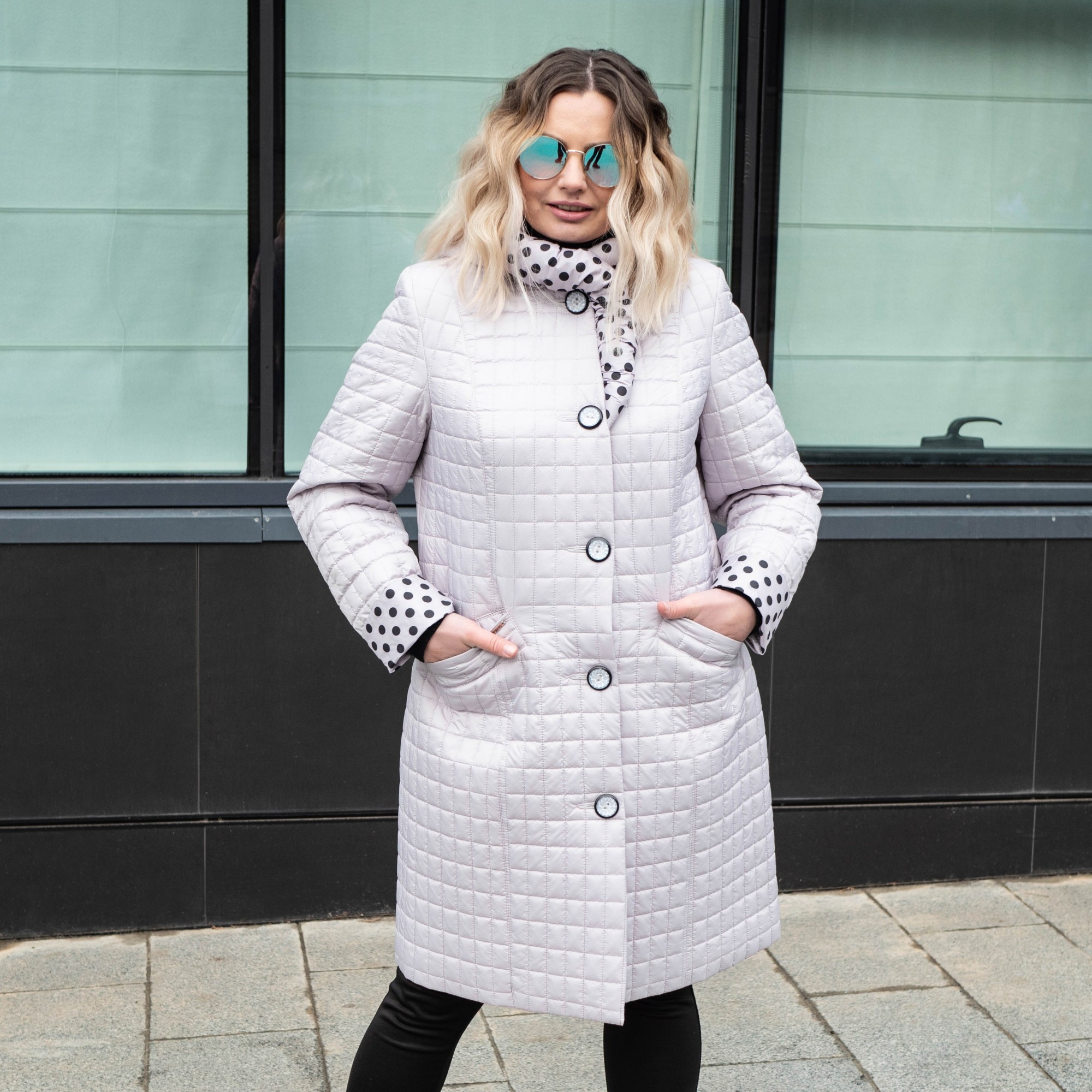 

Удлиненная куртка женская демисезонная больших размеров UF-fashion Jaklin-ad  белый, Удлиненная куртка женская демисезонная больших размеров UF-fashion Jaklin-ad 60 белый