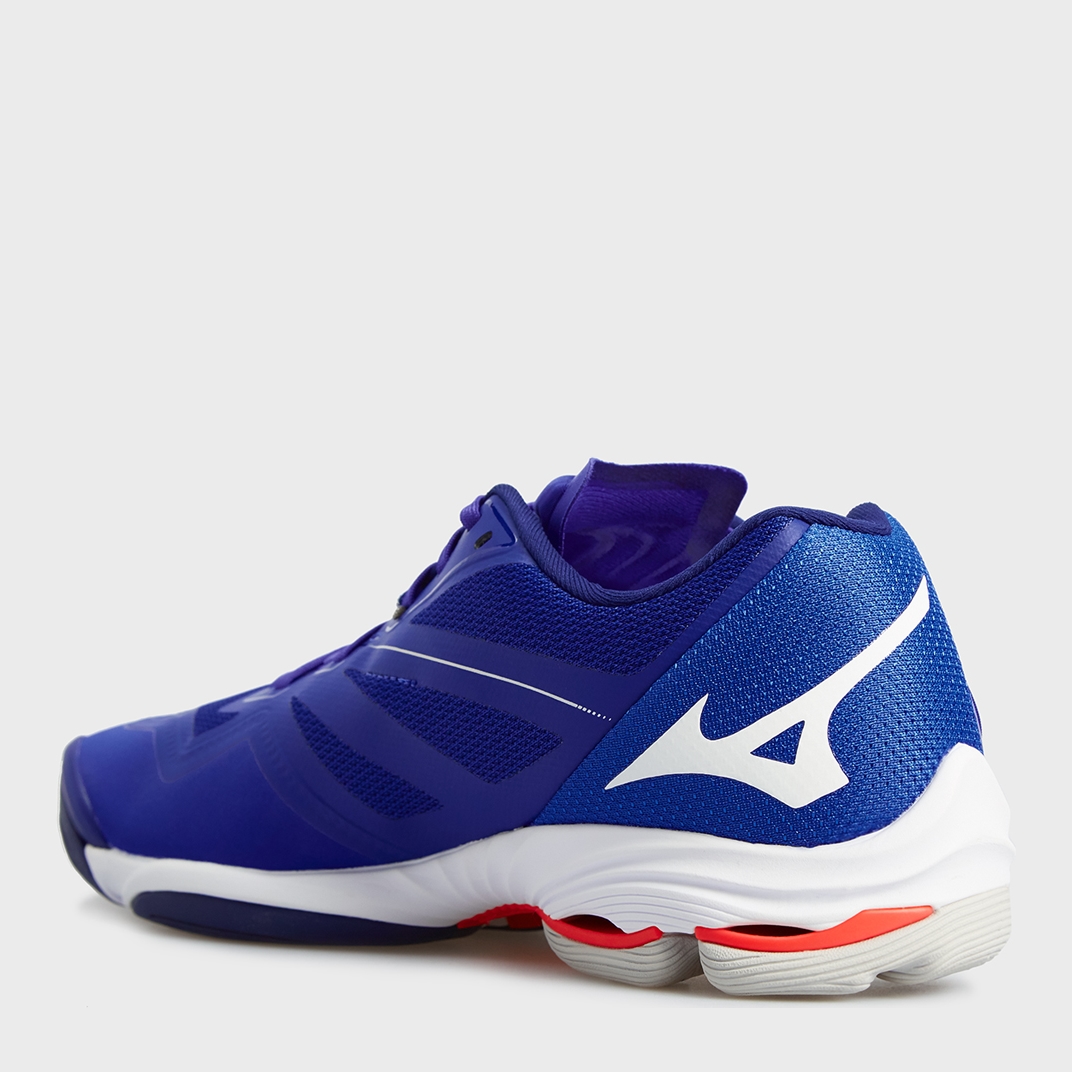 Mizuno Wave Lightning Z6