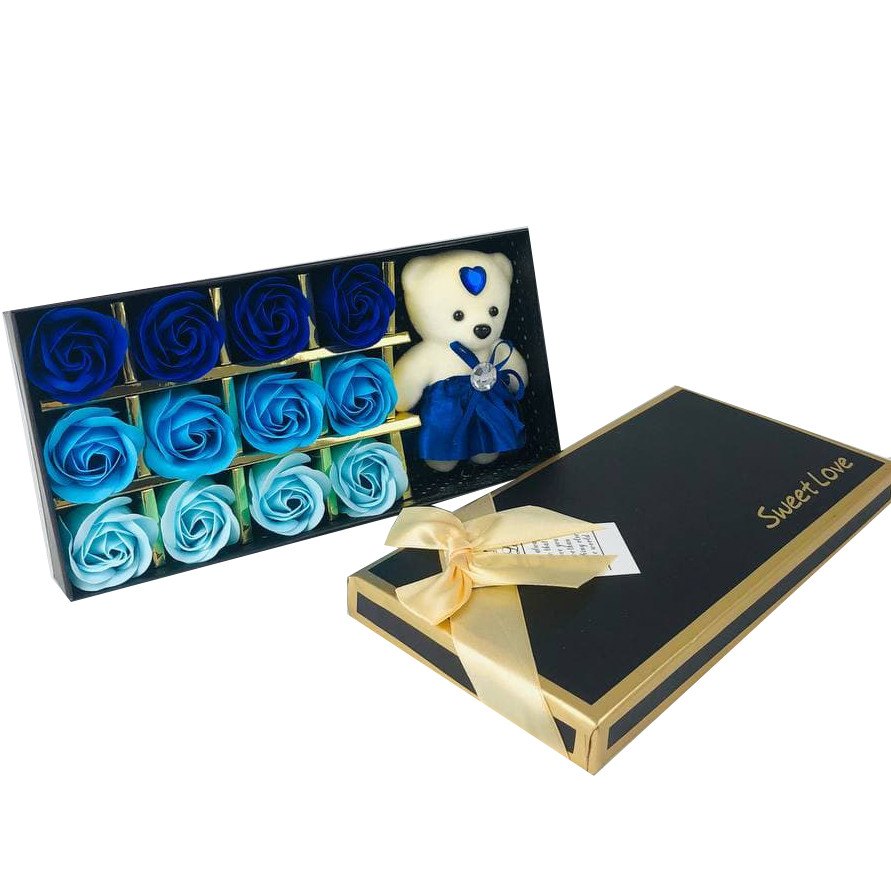 

Подарочный набор с розами из мыла UKC Sweet Love 12 шт Синие с мишкой