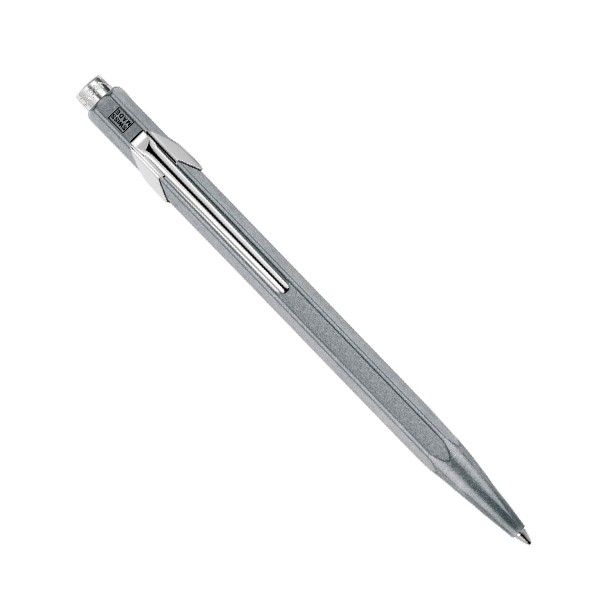 

Шариковая ручка Caran d'Ache 849 Original Grey серебристый 849.069