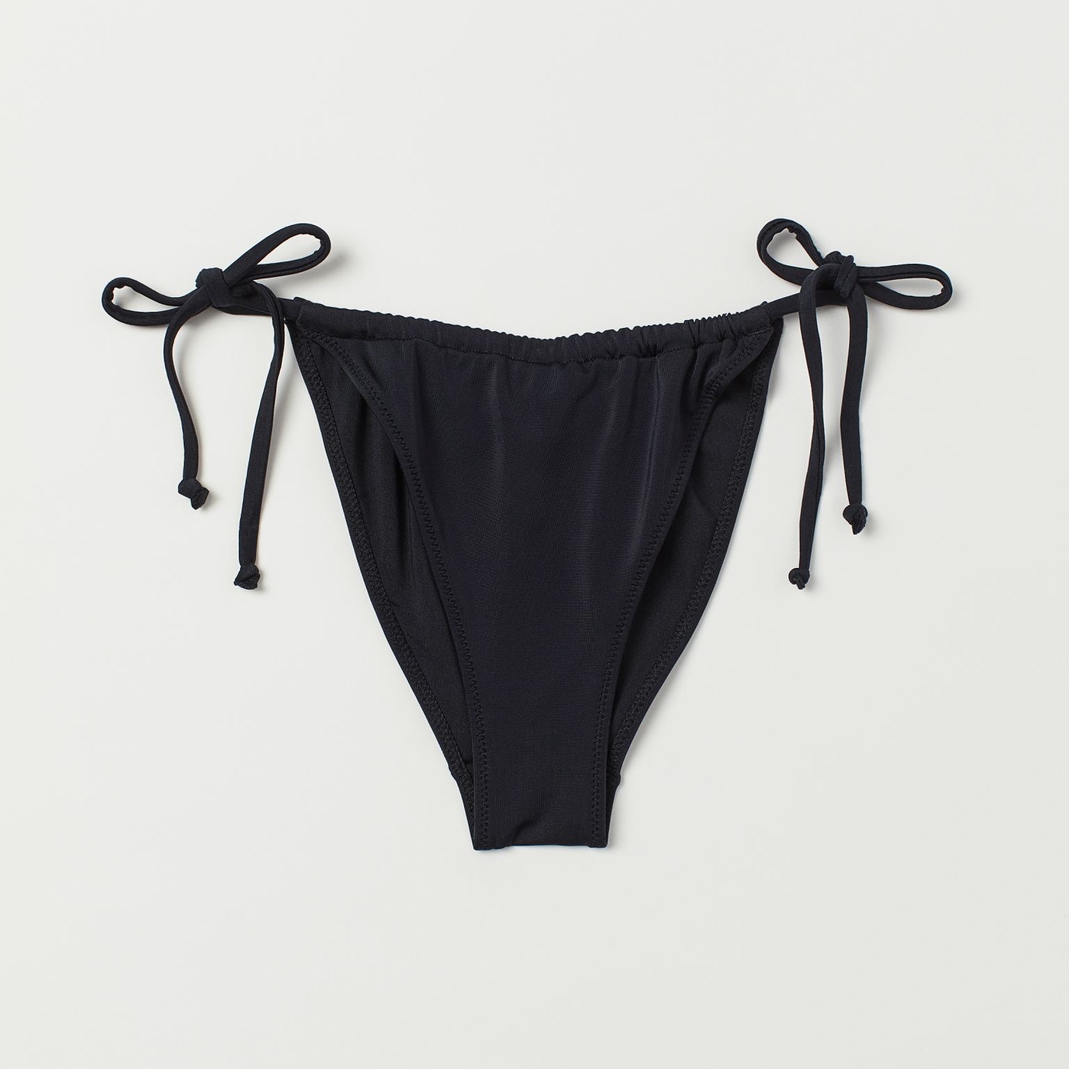 

Нижняя часть купальника H&M 2005-7365939 40 Черная