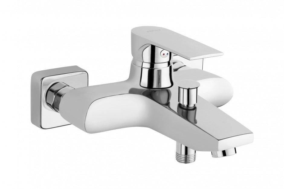 

Смеситель для ванны FERRO ALGEO SQUARE BAQ1