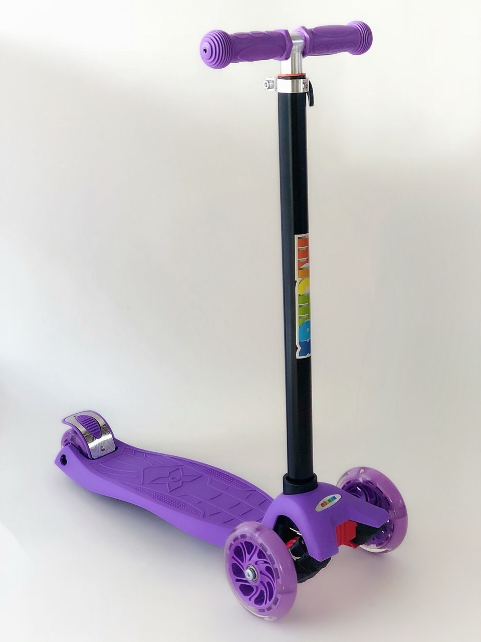 

Самокат детский Scooter Pro с подсветкой колес 036 Фиолетовый