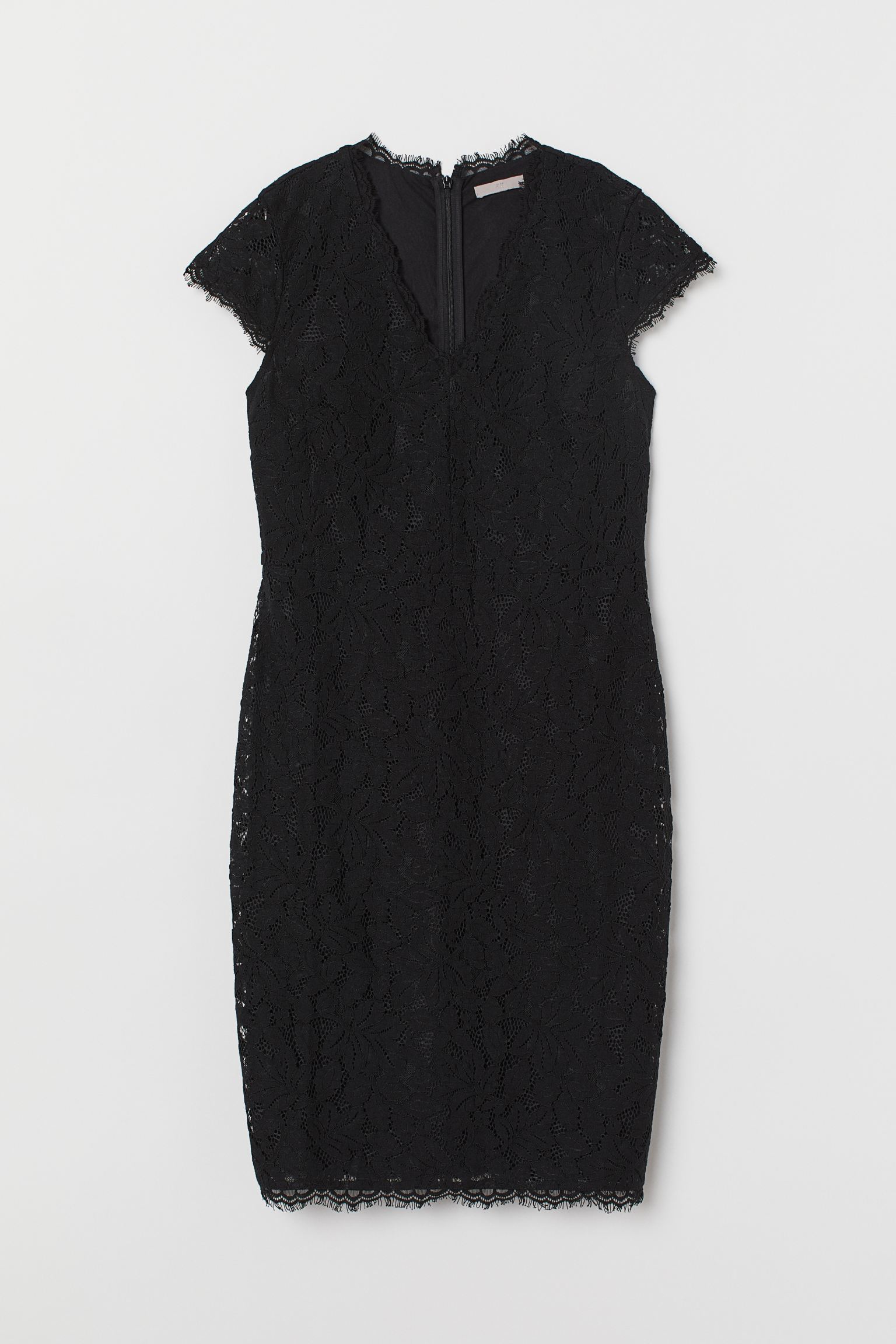 

Платье H&M M черный 19058008010