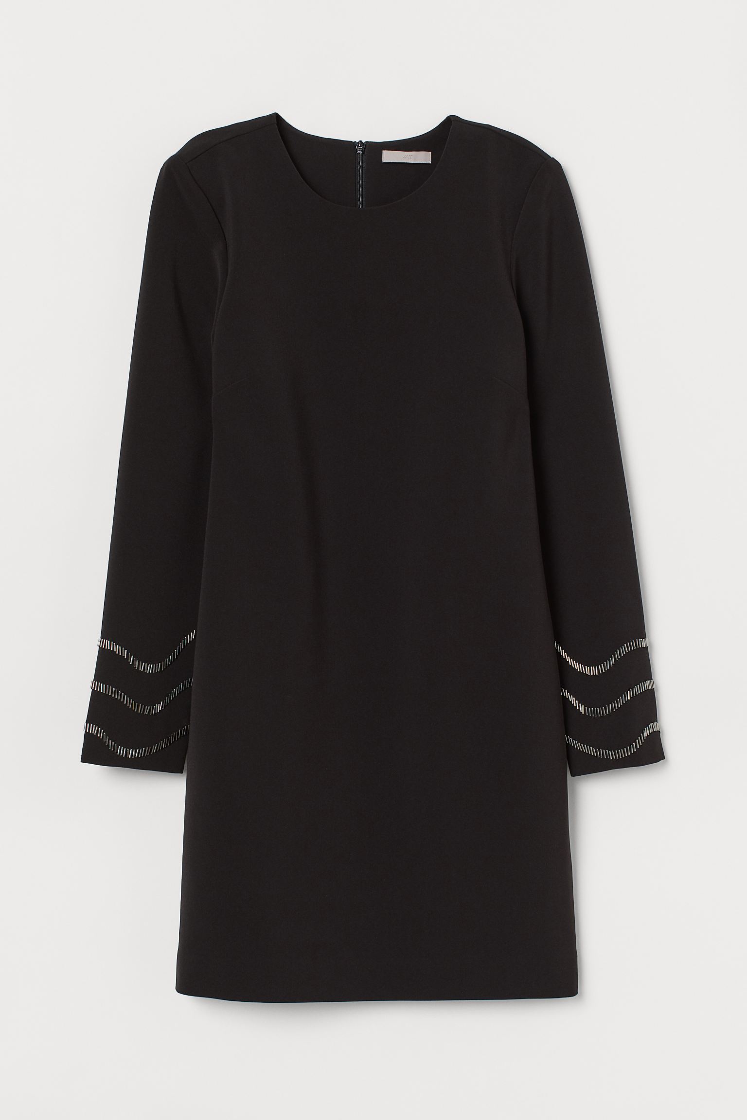

Платье H&M 40 черный 10037915710