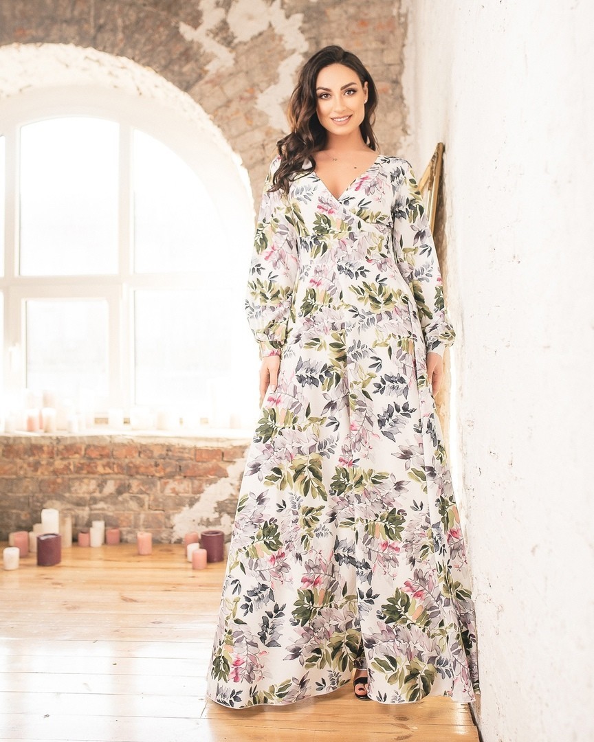 

Женское платье Fashion Look 448/1 белый 54-56