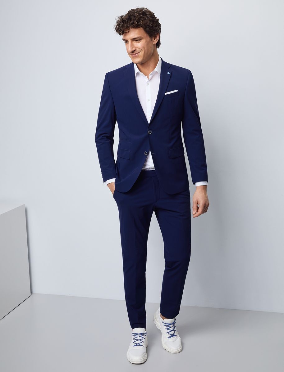 

Мужской костюм фирменный в синем цвете от Pierre Cardin, размер  (94123/3350, Мужской костюм фирменный в синем цвете от Pierre Cardin, размер 48 (94123/3350)