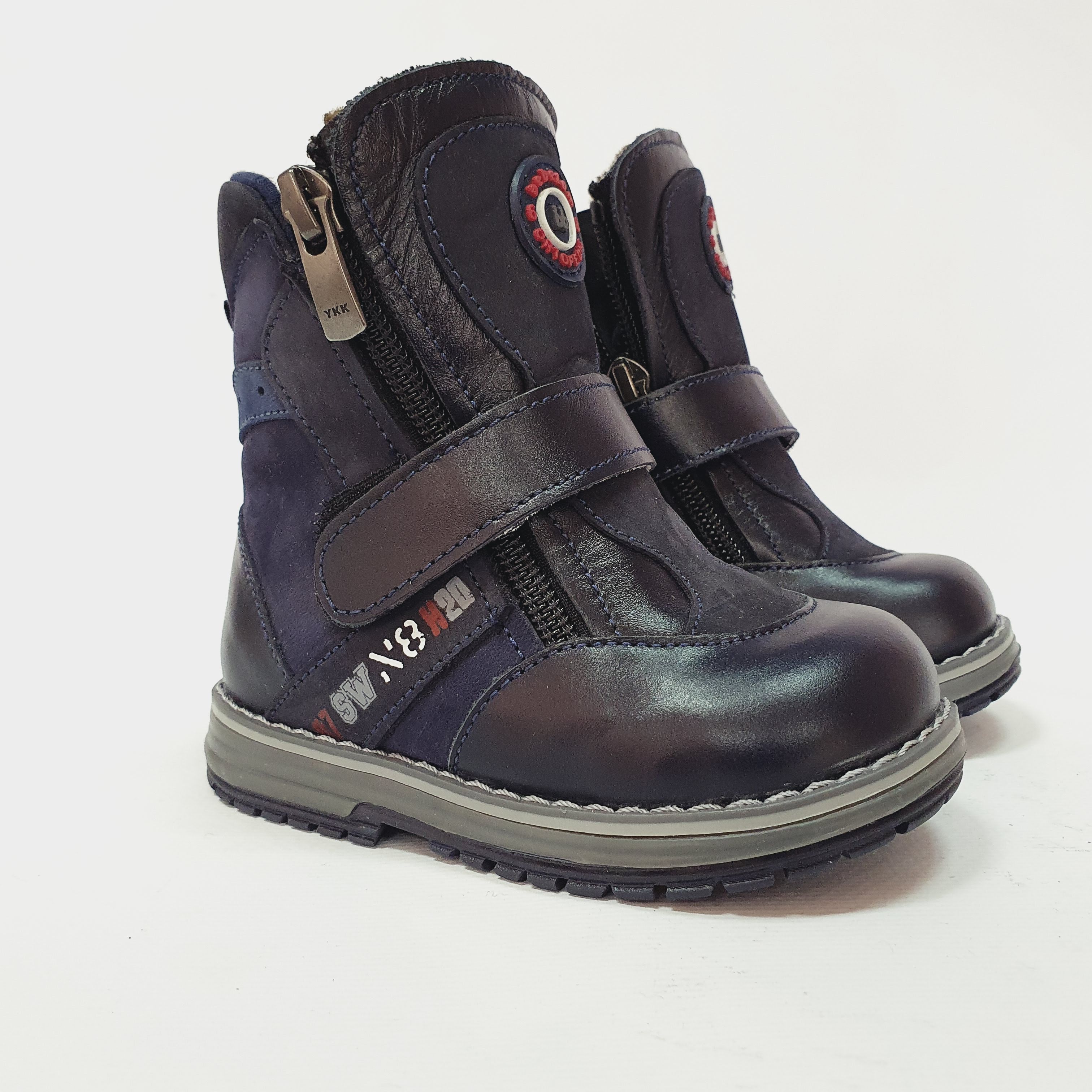 

Зимові черевики з каблуком Томаса Bebetom 70.62.413 25 Сині