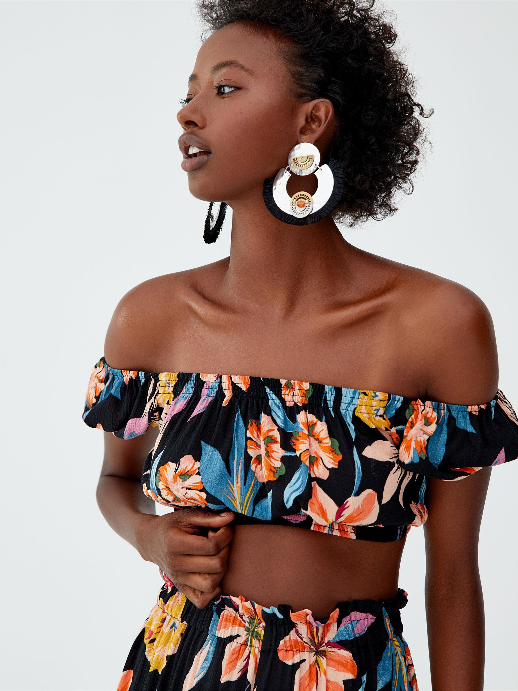 

Топ Pull & Bear 9471381800-ACOZ S Черный