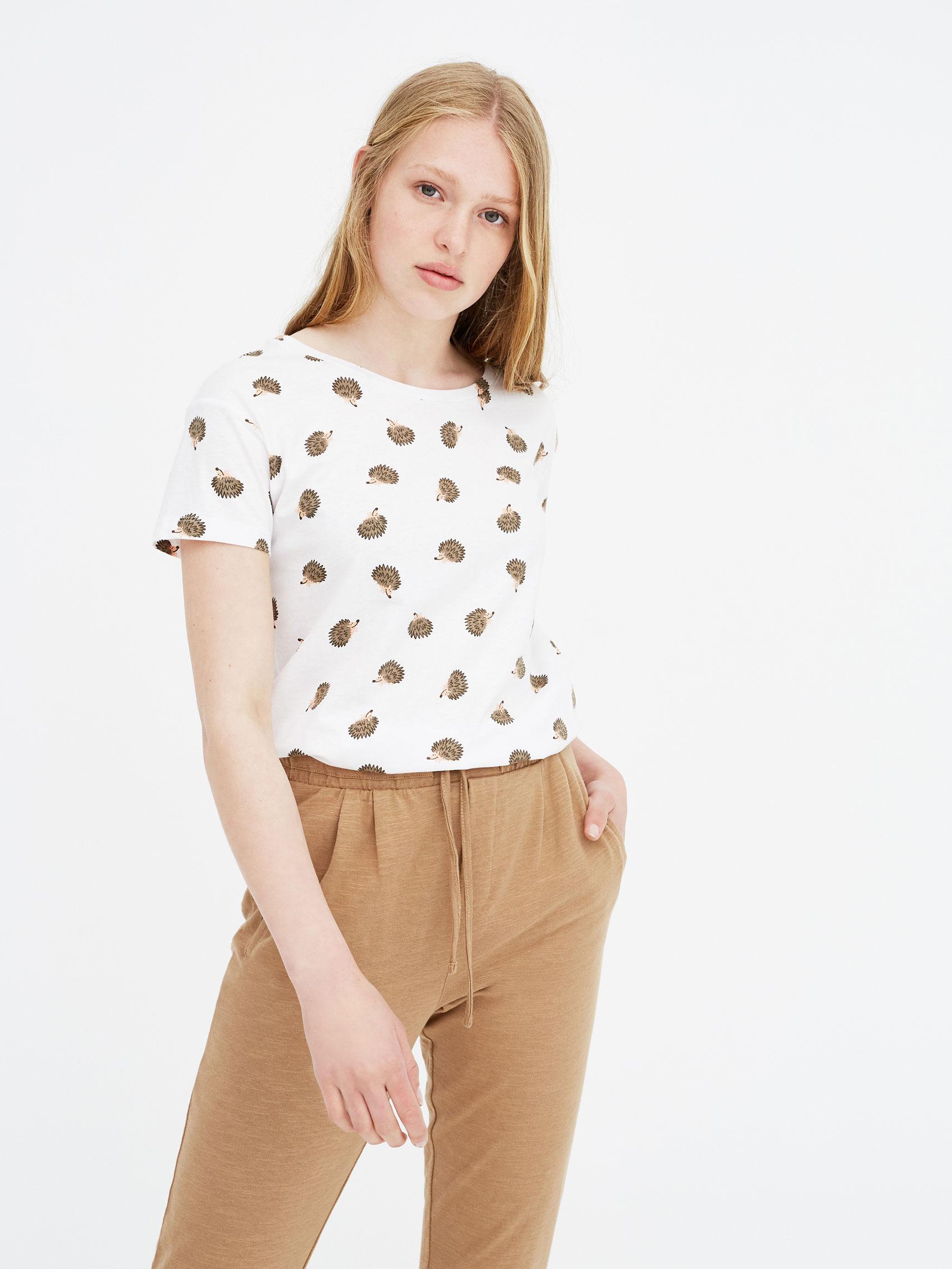 

Футболка Pull & Bear 9231302250-ABKB S Белая с коричневым