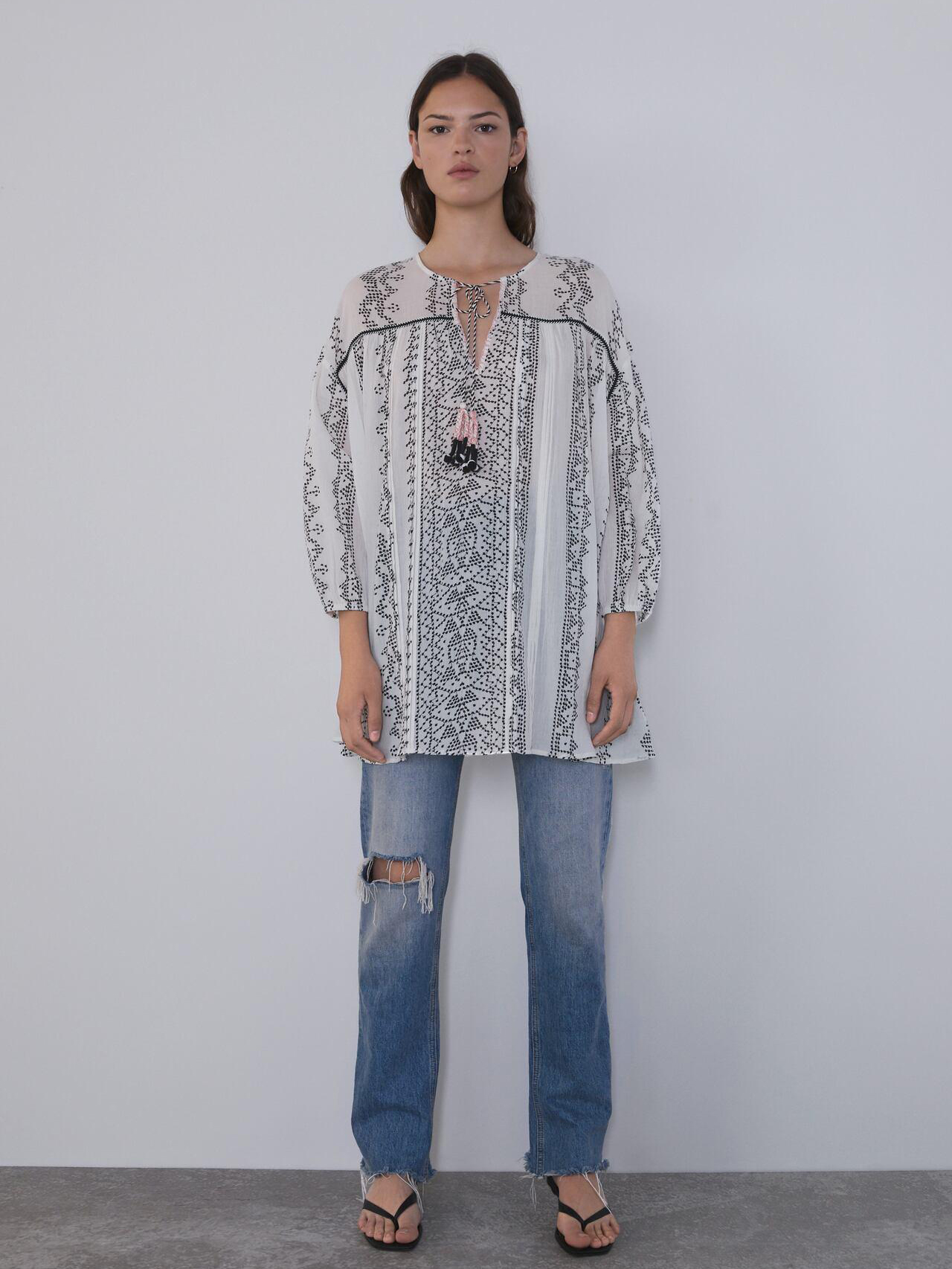 

Блузка Zara 9061240251-AAOL XS Белая с черным