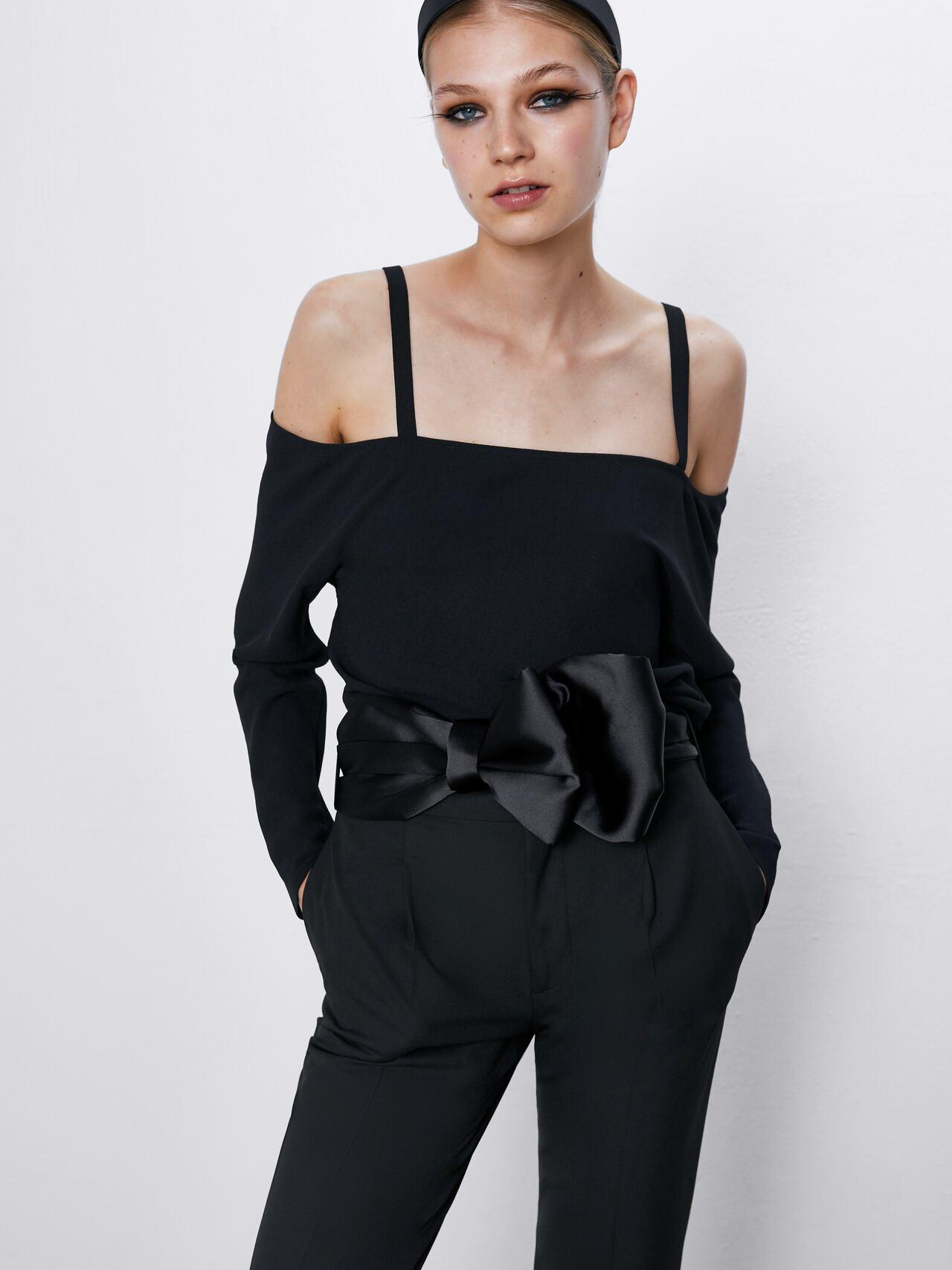 

Топ Zara 8799840800-AAAD M Черный
