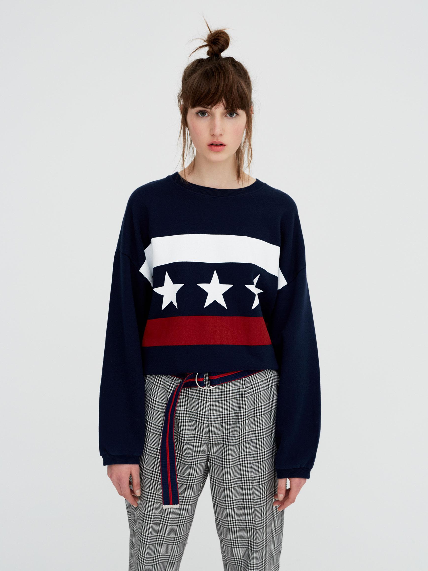 

Свитшот Pull & Bear 5593322481-ABUA L Темно-синий с белым и красным