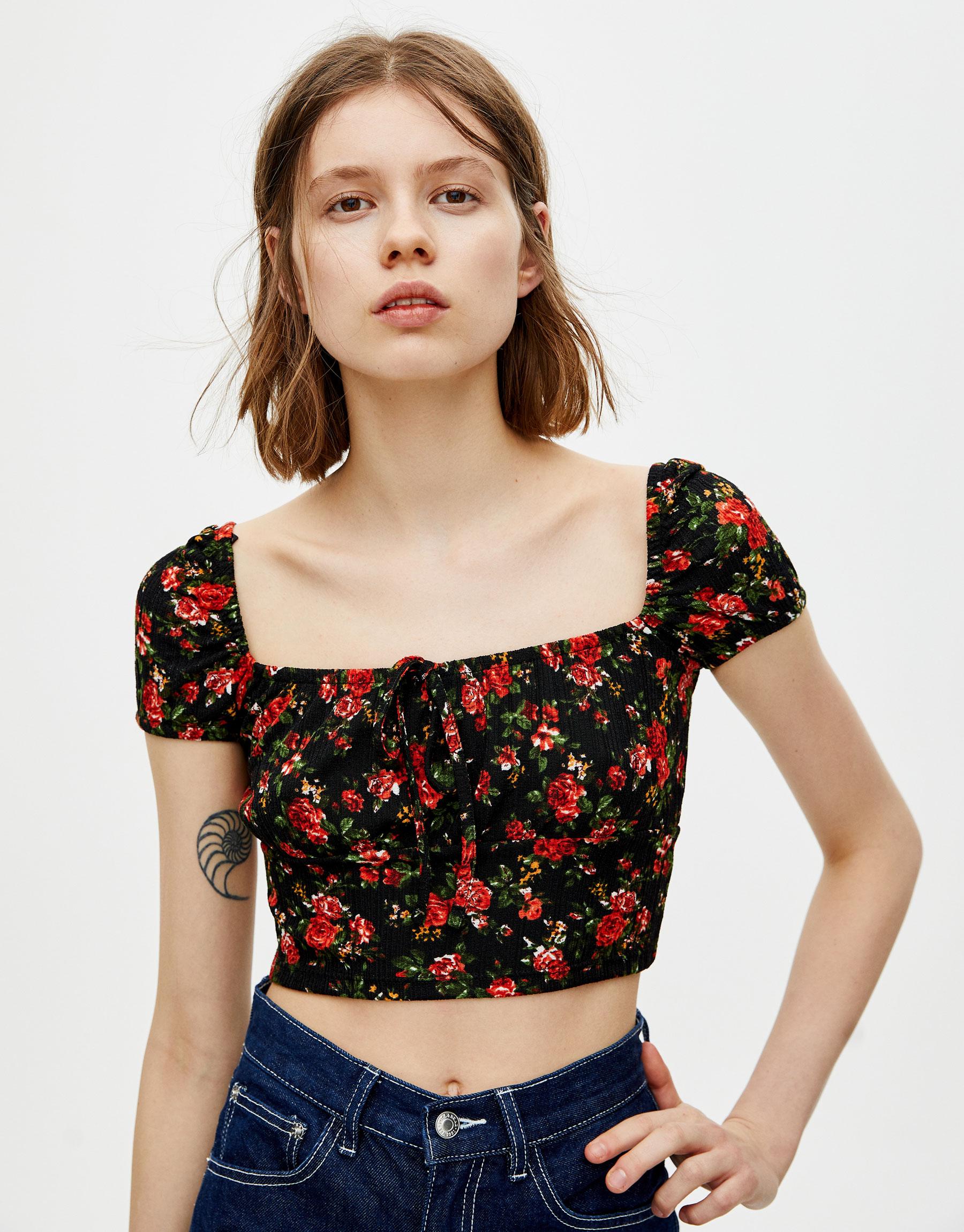 

Топ Pull & Bear 5247314800-ACOZ M Черный