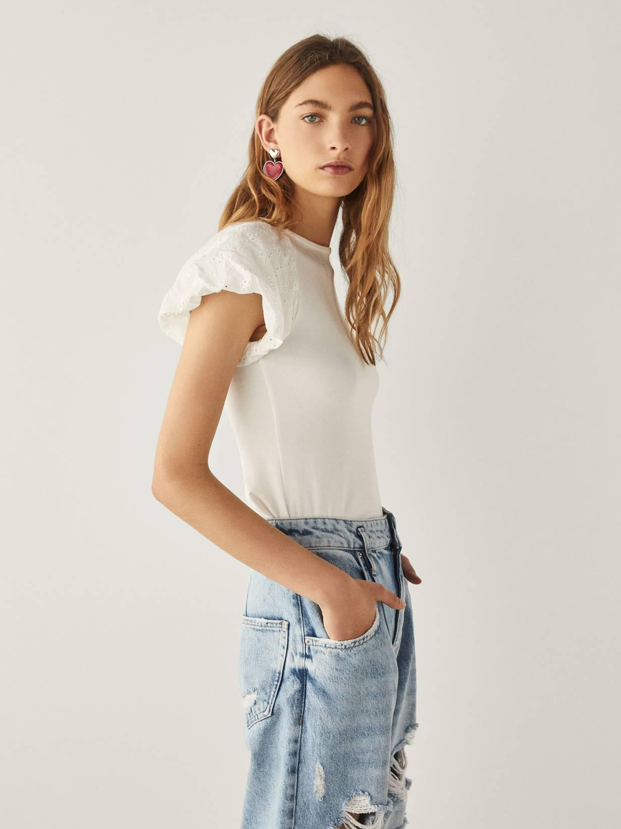 

Топ Bershka 1993813712-ACTS S Белый