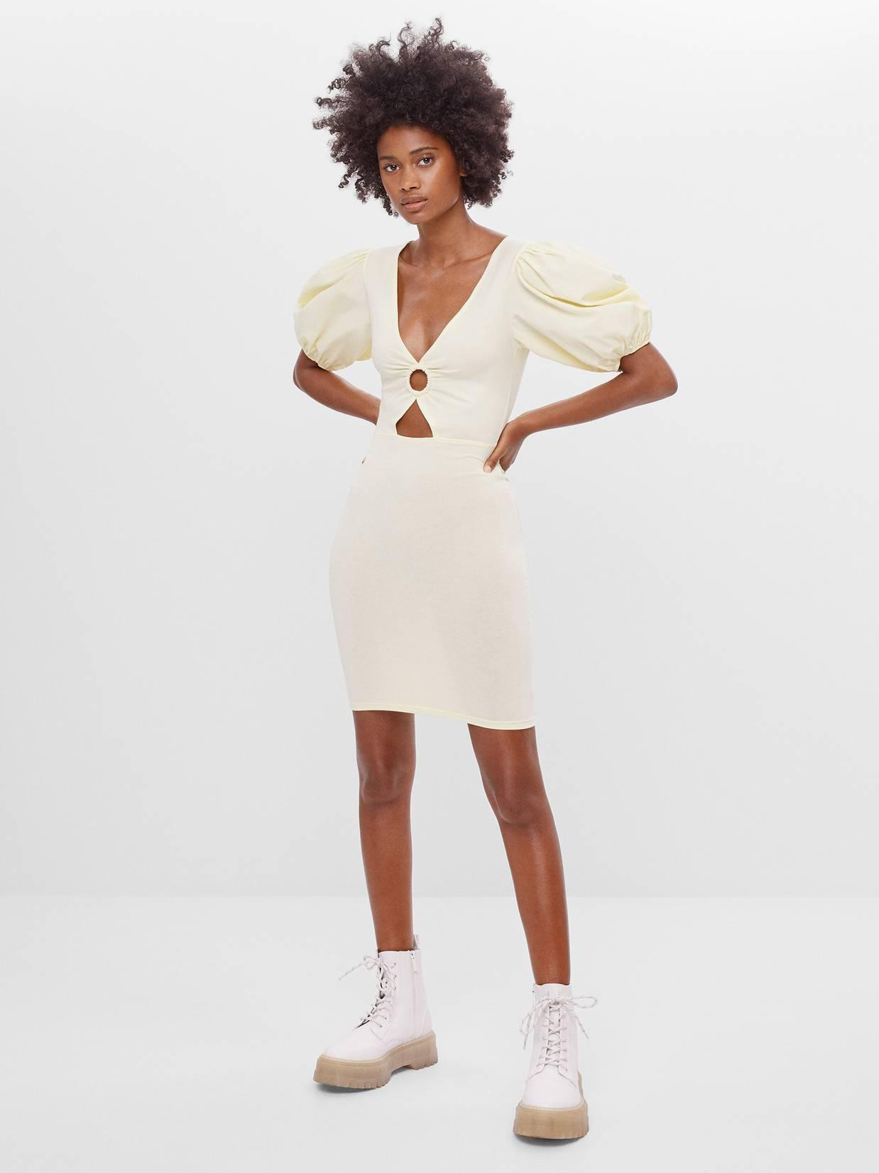 

Платье Bershka 0506256306-ACVL S Лимонное