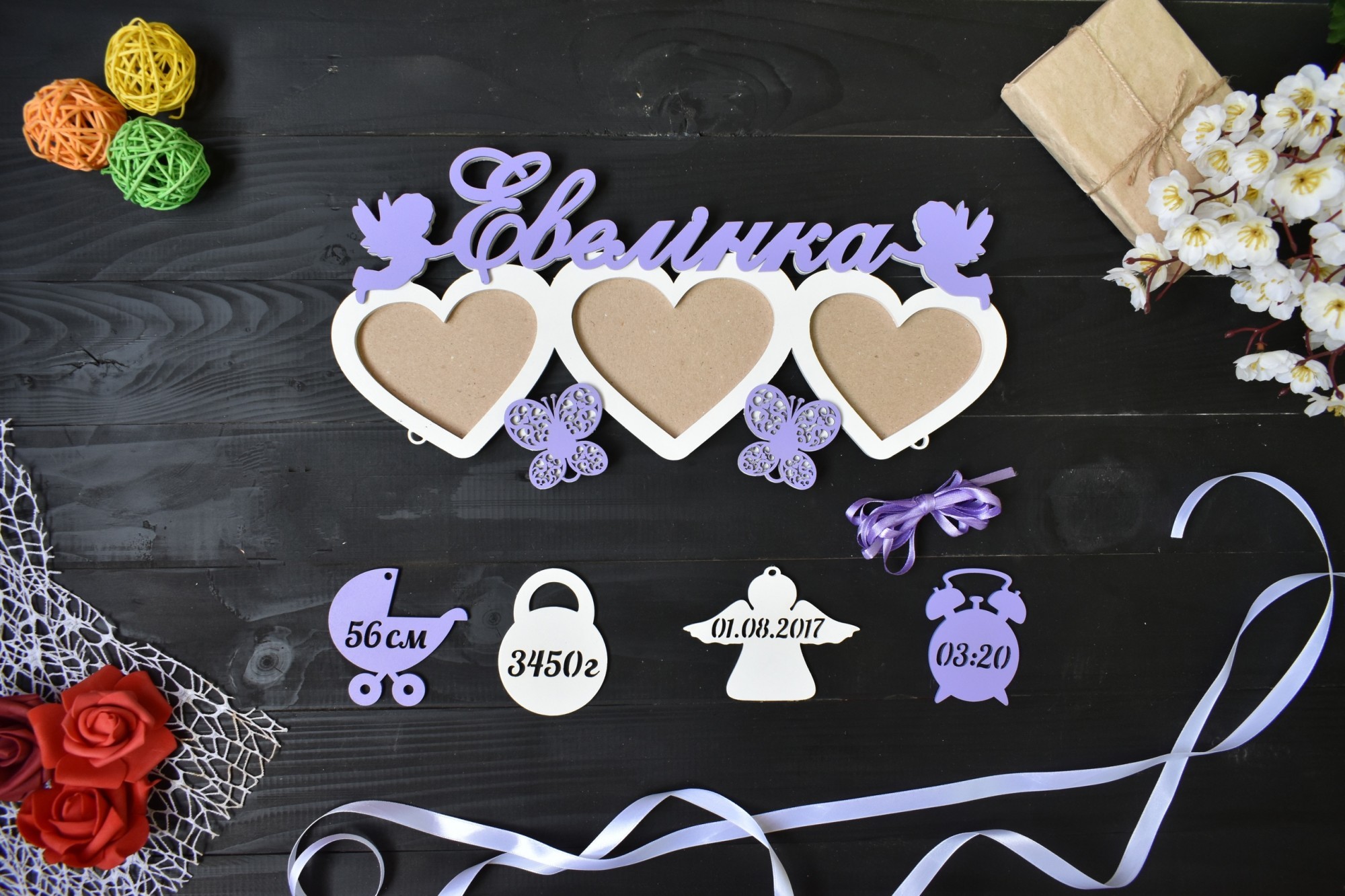 

Фоторамка метрика для новорожденного на 3 фото сердечками "Эвелина" под заказ (Метр0025)